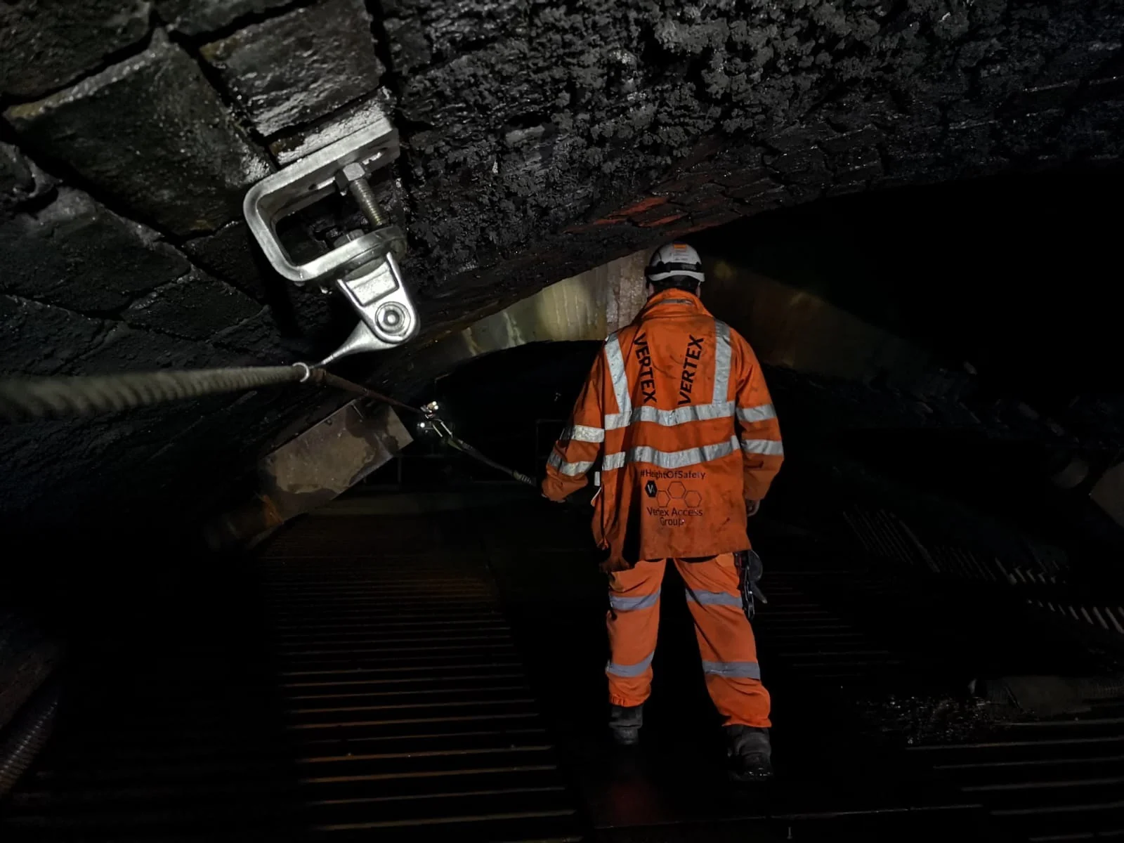 Rail-Tunnel-Fall-Arrest-System.jpeg