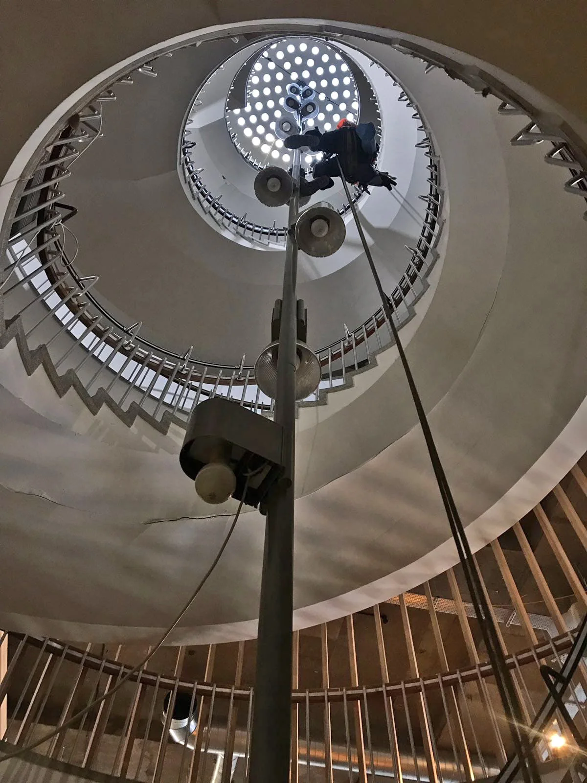 Electrical Lighting Maintenance