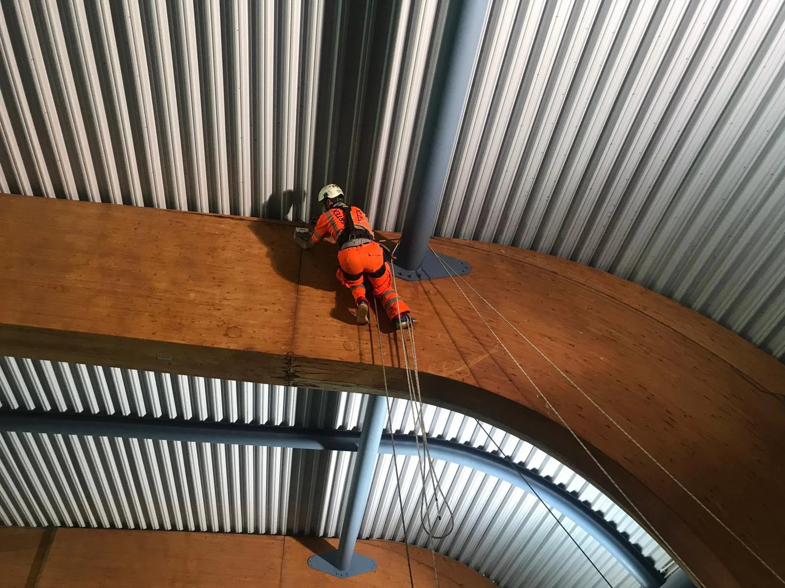 Glulam Beam Fracture Inspection and Monitoring