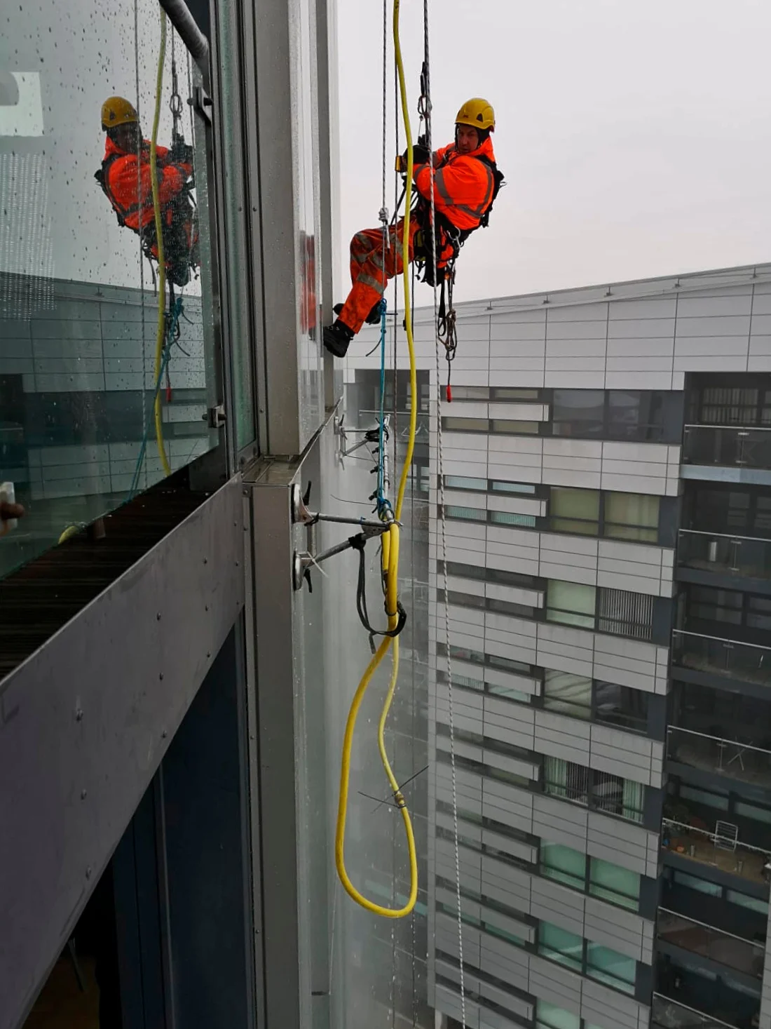 CWCT Spray Bar Testing on Cassette Cladding Panels