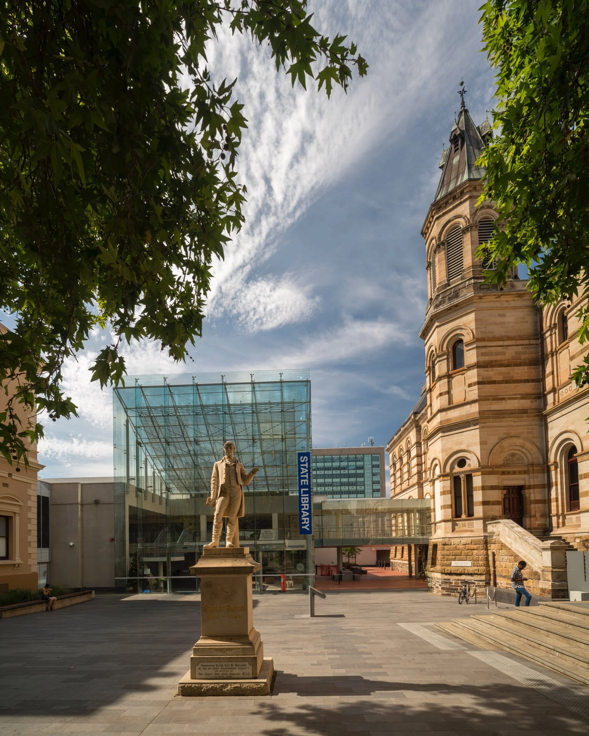 library fronttall.jpeg