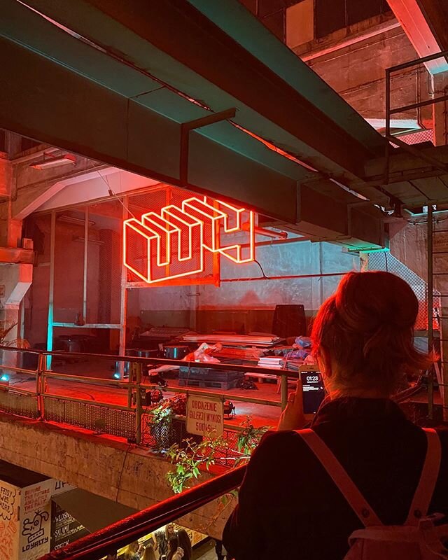 Huge Neon for Grand Opening 👀🚀 #interiordesigninspiration #brandidentity #typebeat #typematters #visualidentity #designprocess #itsnicethat #graphicgang #designfeed #grafikradar #acidgraphix #fruitsartclub #designeverywhere #selectedwork #visualgra