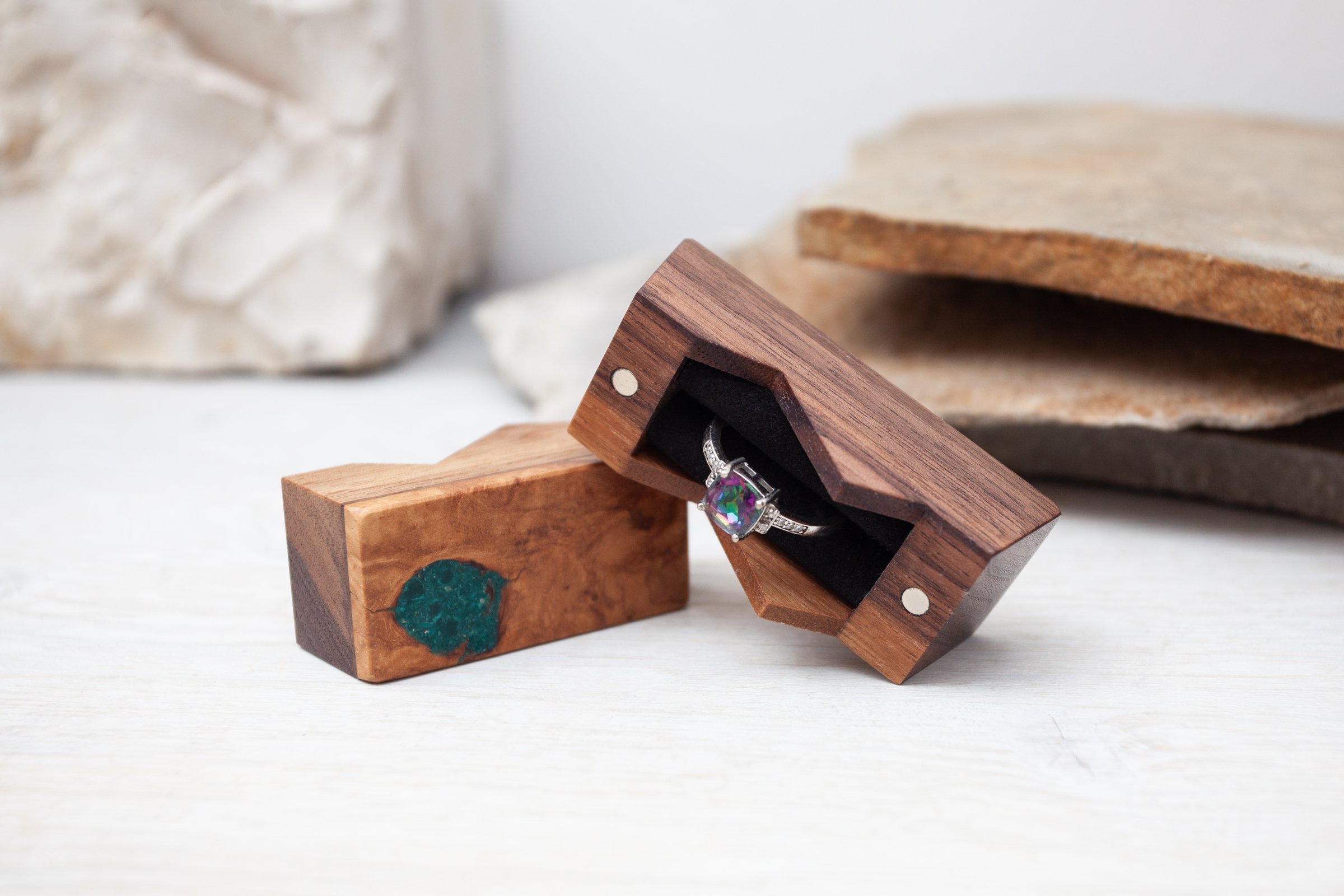 Mountain ring box, made from walnut wood, blue resin inlay — THE ...