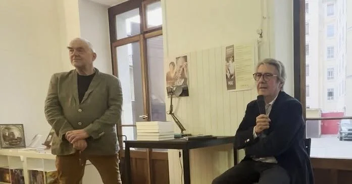 11 juin 2024, librairie Le Temps d'un livre, Gen&egrave;ve : dialogue avec Michel Porret et Jacques Langlois &agrave; l'occasion de la sortie de son livre "Herg&eacute; et le carnet oubli&eacute;" (Georg).