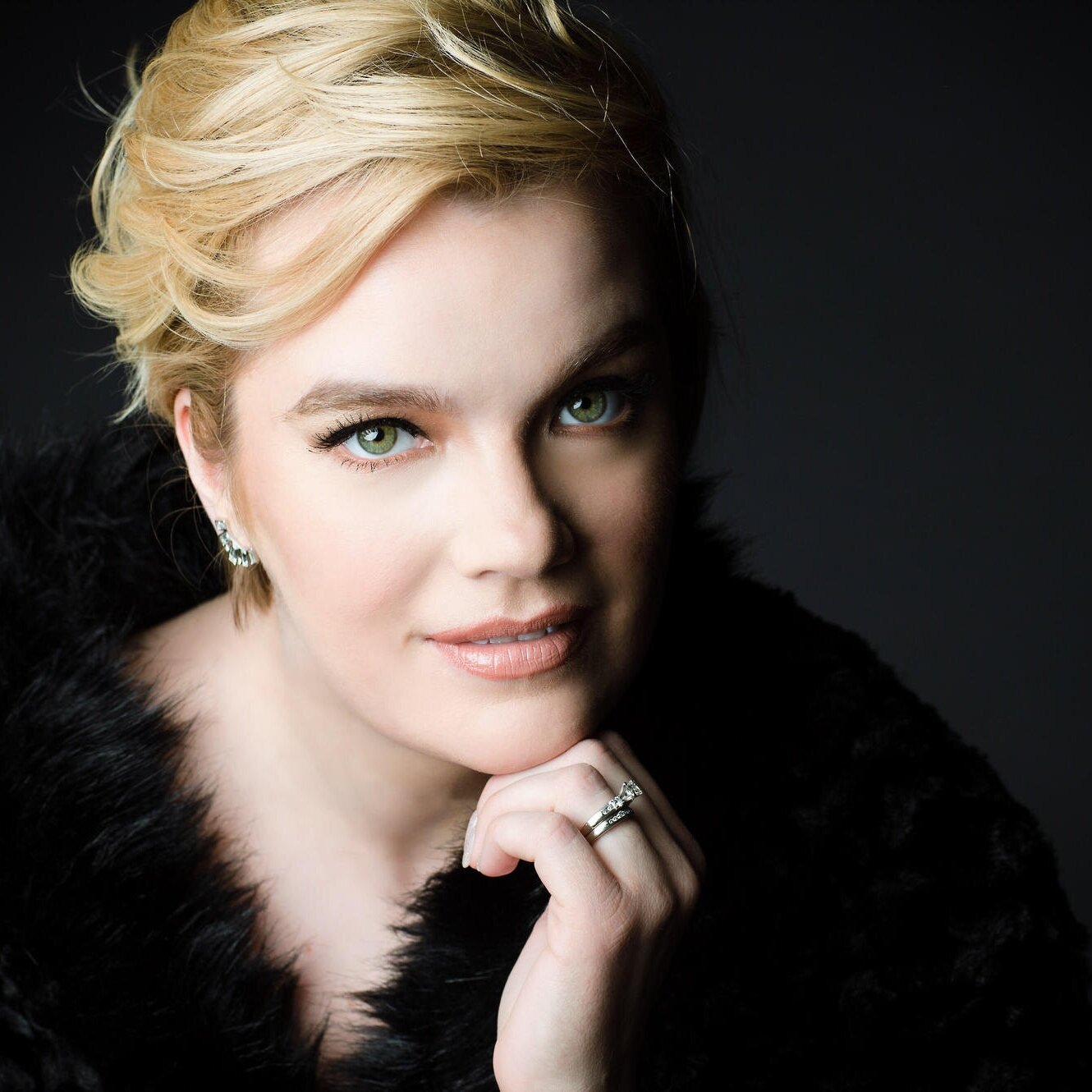 Amy Shoremount-Obra soprano, 2011-12