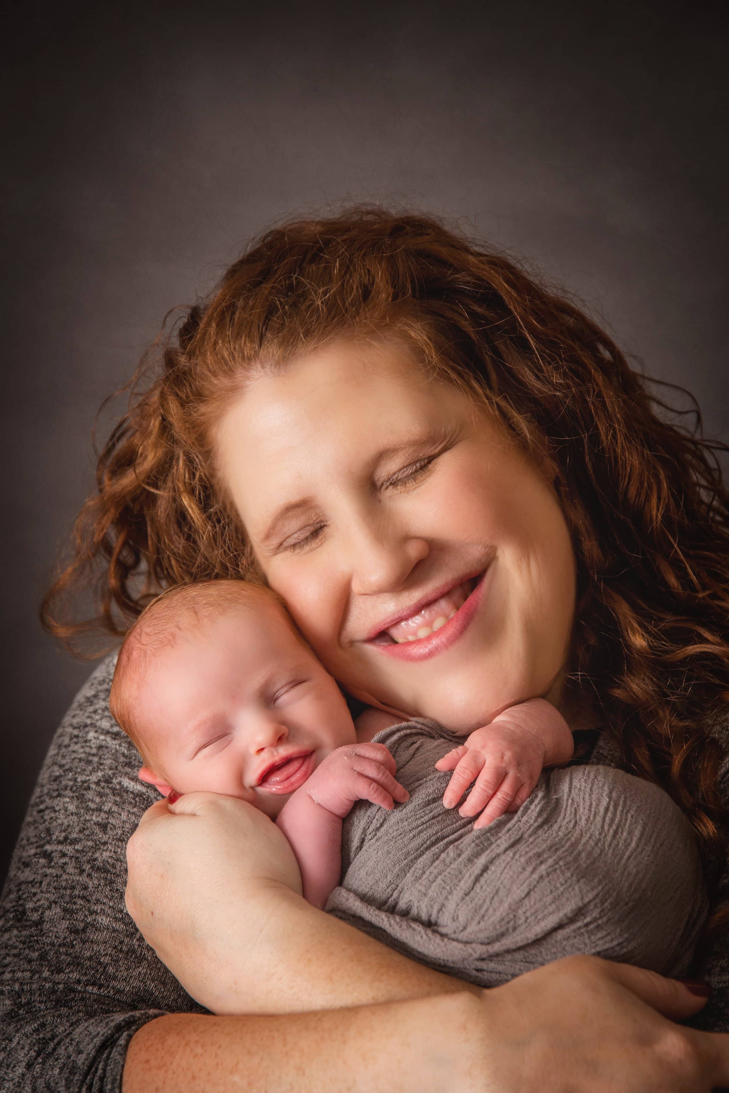 Wooster Ohio Newborn Photographer (50).jpg