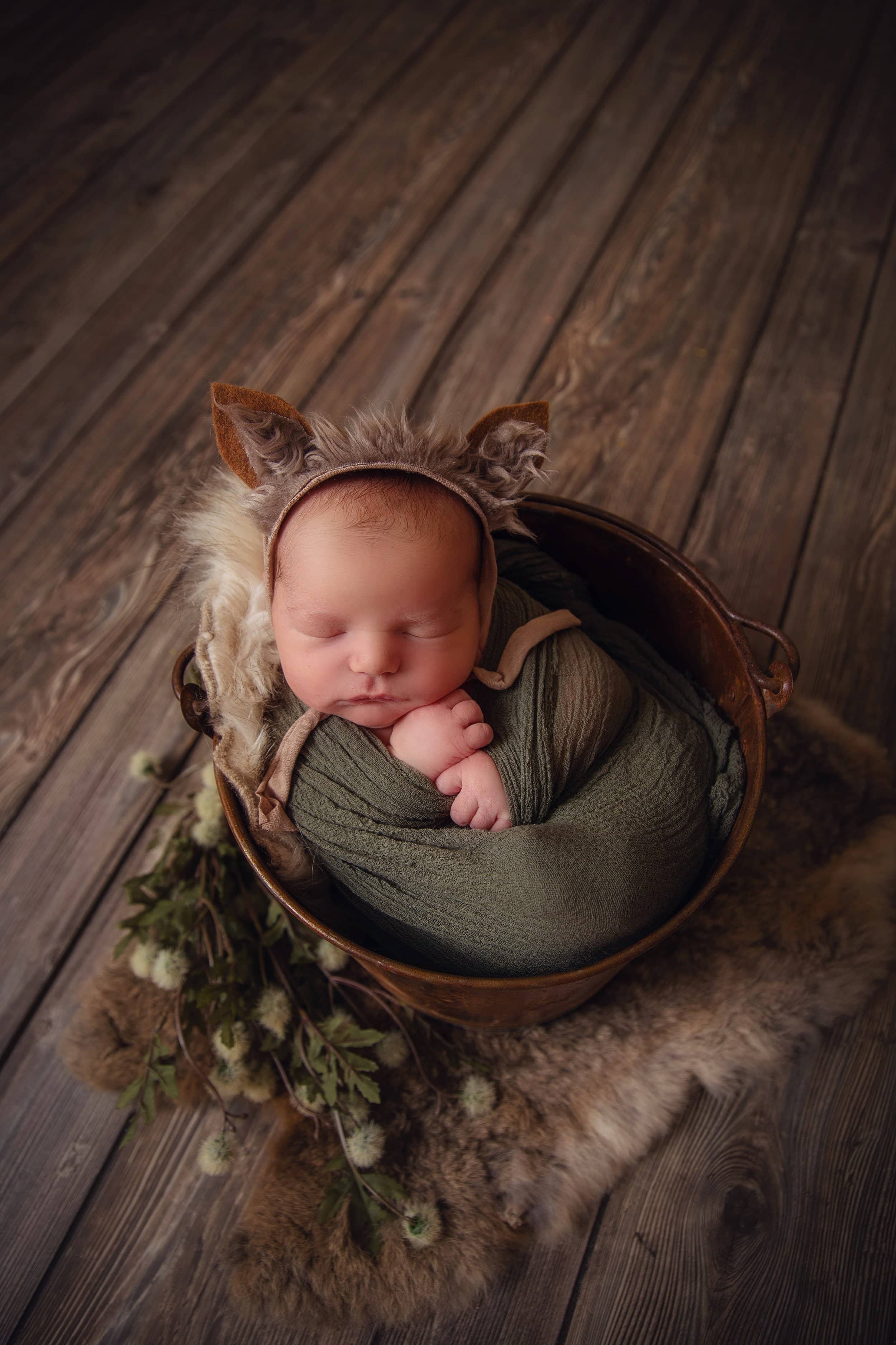 Wooster Ohio Newborn Photographer (52).jpg