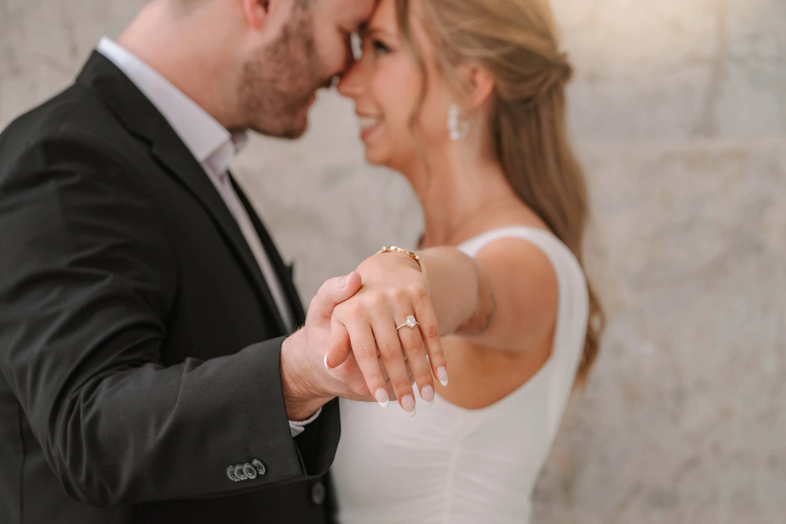 SaraandCarson-08289.jpg