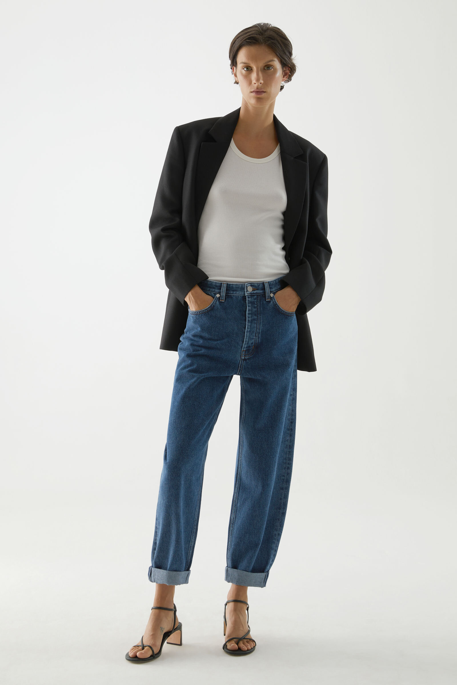 COS ORGANIC COTTON TAPERED LEG JEANS (Copy)