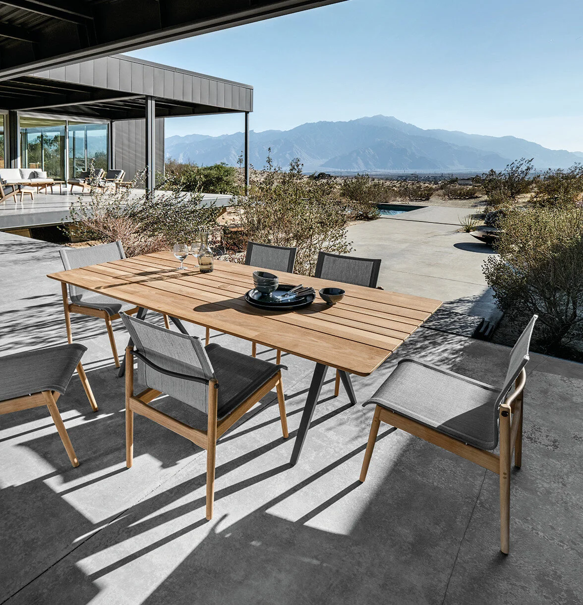 Gloster | Split Dining Table