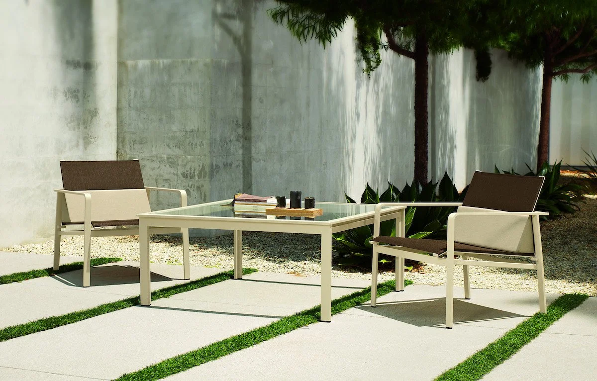 Brown Jordan | Swim Lounge Chairs