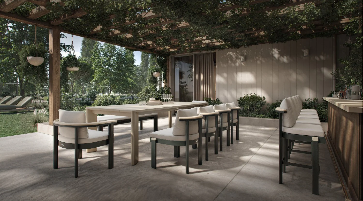 Brown Jordan | Luca Dining and High Dining