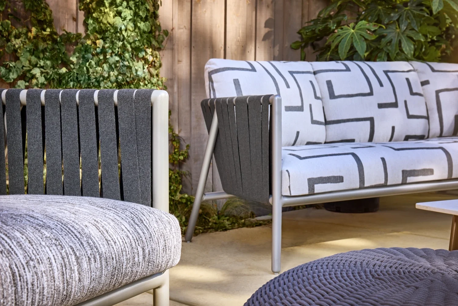 Brown Jordan | Oscar II Seating