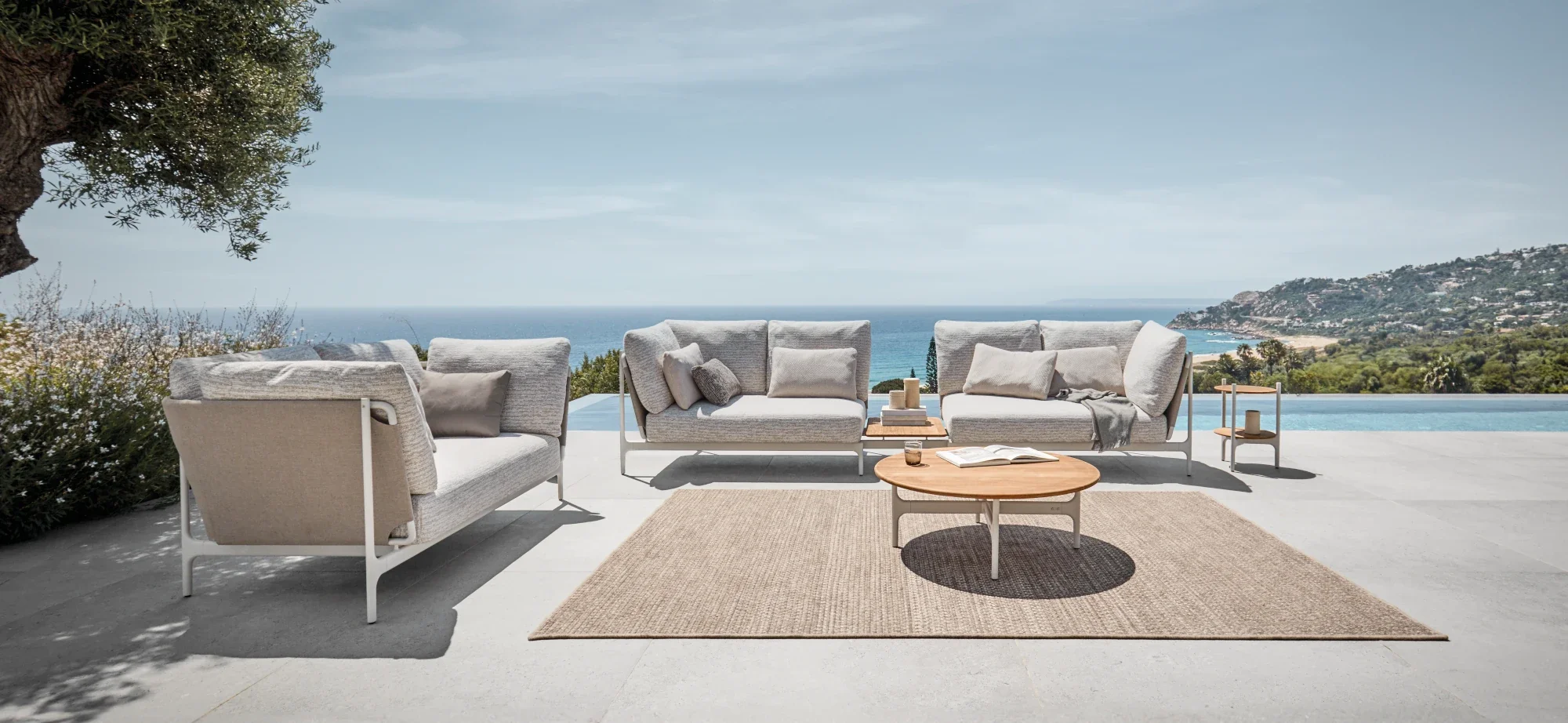 Gloster | Grand Sail Seating
