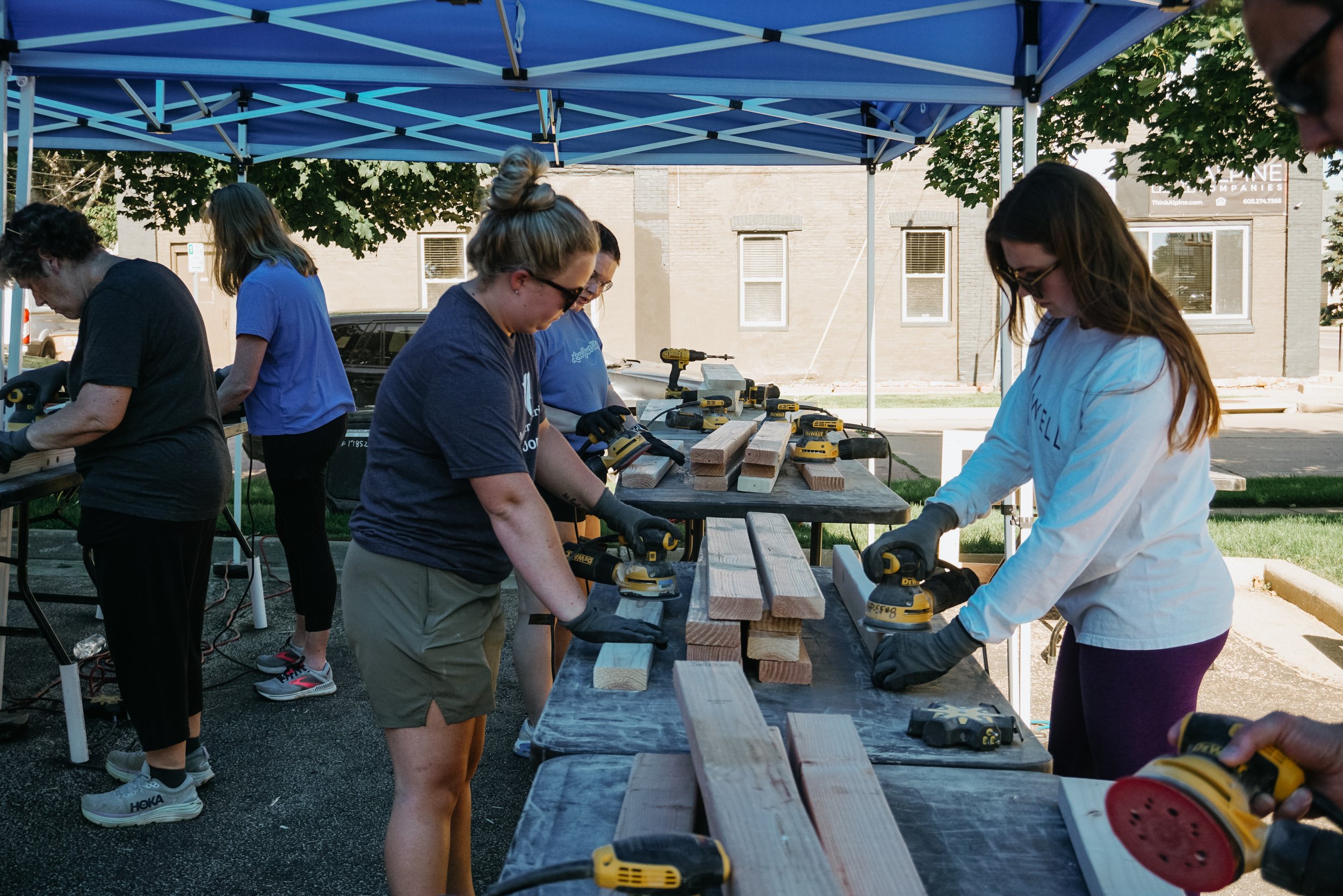 2025 love your city serving-08.jpg