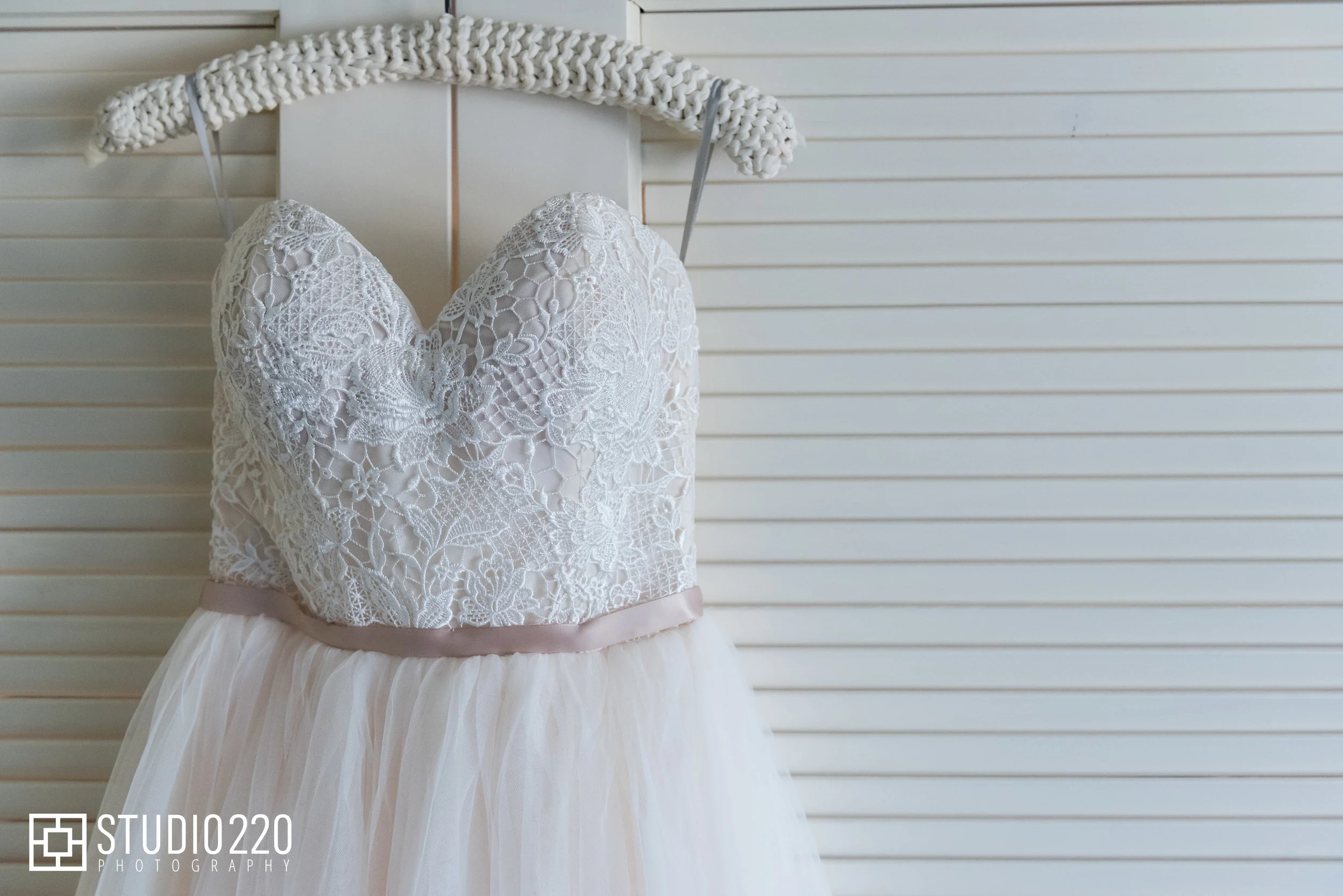 Studio220_2017_0007 - Copy.jpg