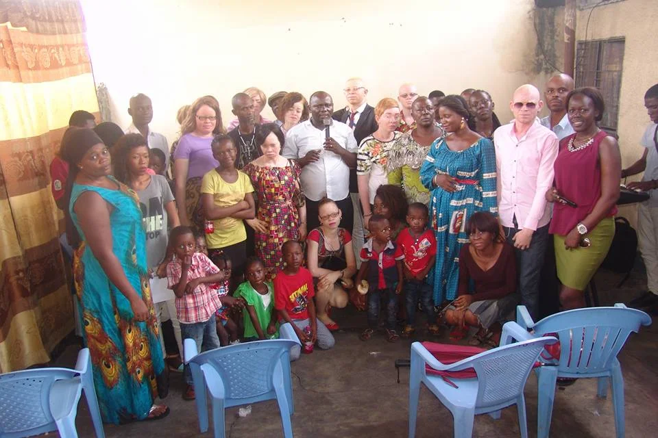 DRC-albino-non-albino-dialogue.jpg