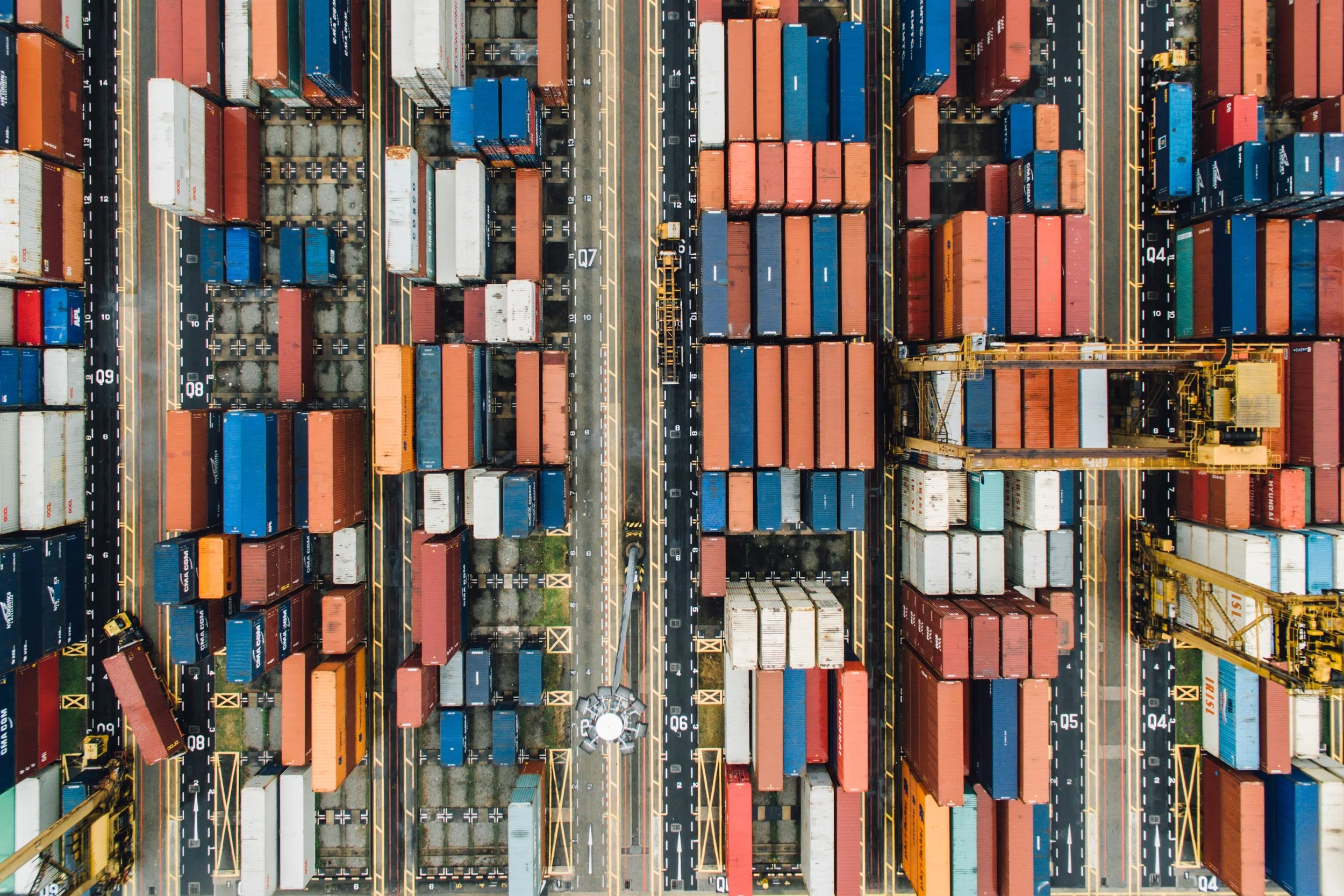 What are the Major Shipping Ports and Best Secondary Ports for Overseas Distribution? 