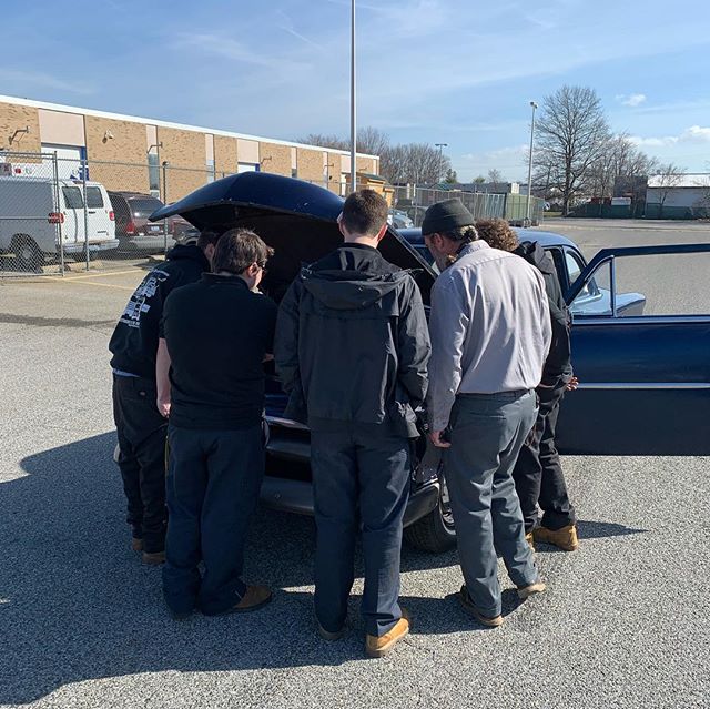 Checking out the Flathead V8, and up on the lift for inspection! She&rsquo;s going to get some new shocks for sure, we&rsquo;ll see what else they find! #independentsshow2019 #supportthekids #flatheadv8 #independentsshow53ford