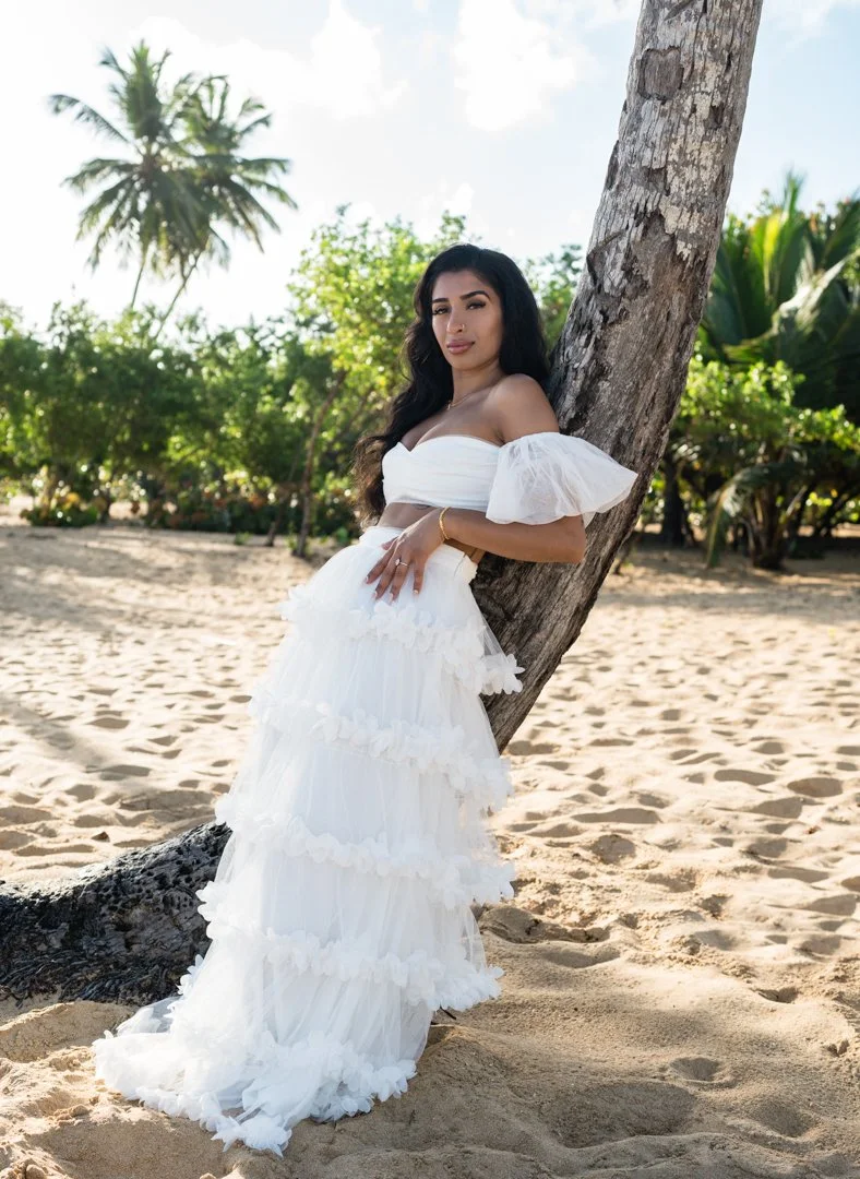 CoupleAllWhite-1.jpg