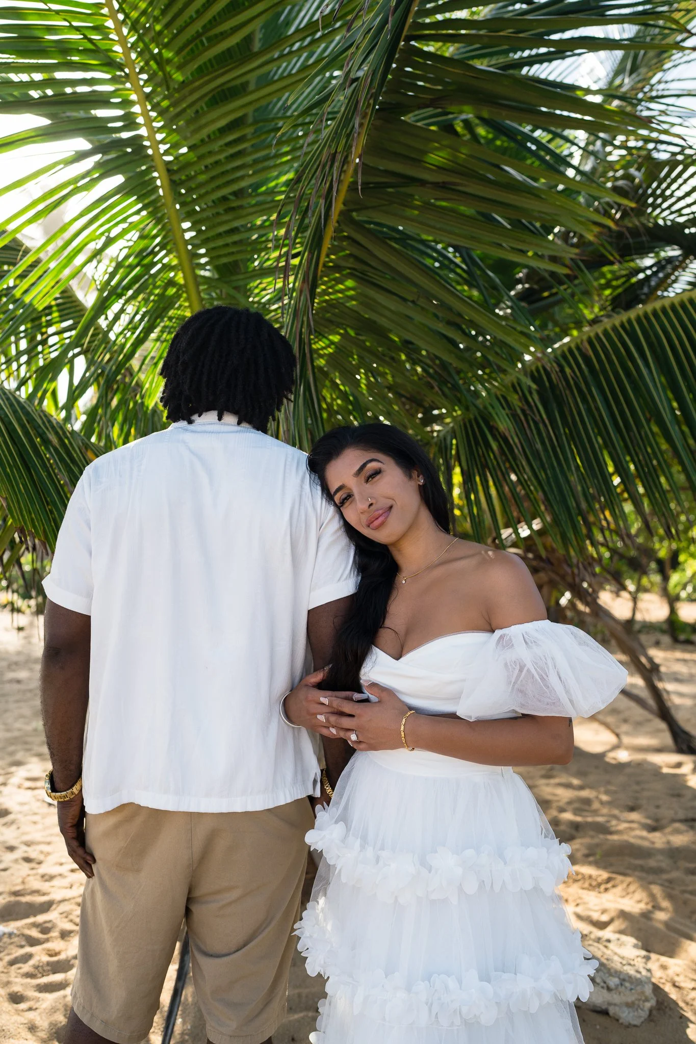 BeachEngagement-15.jpg