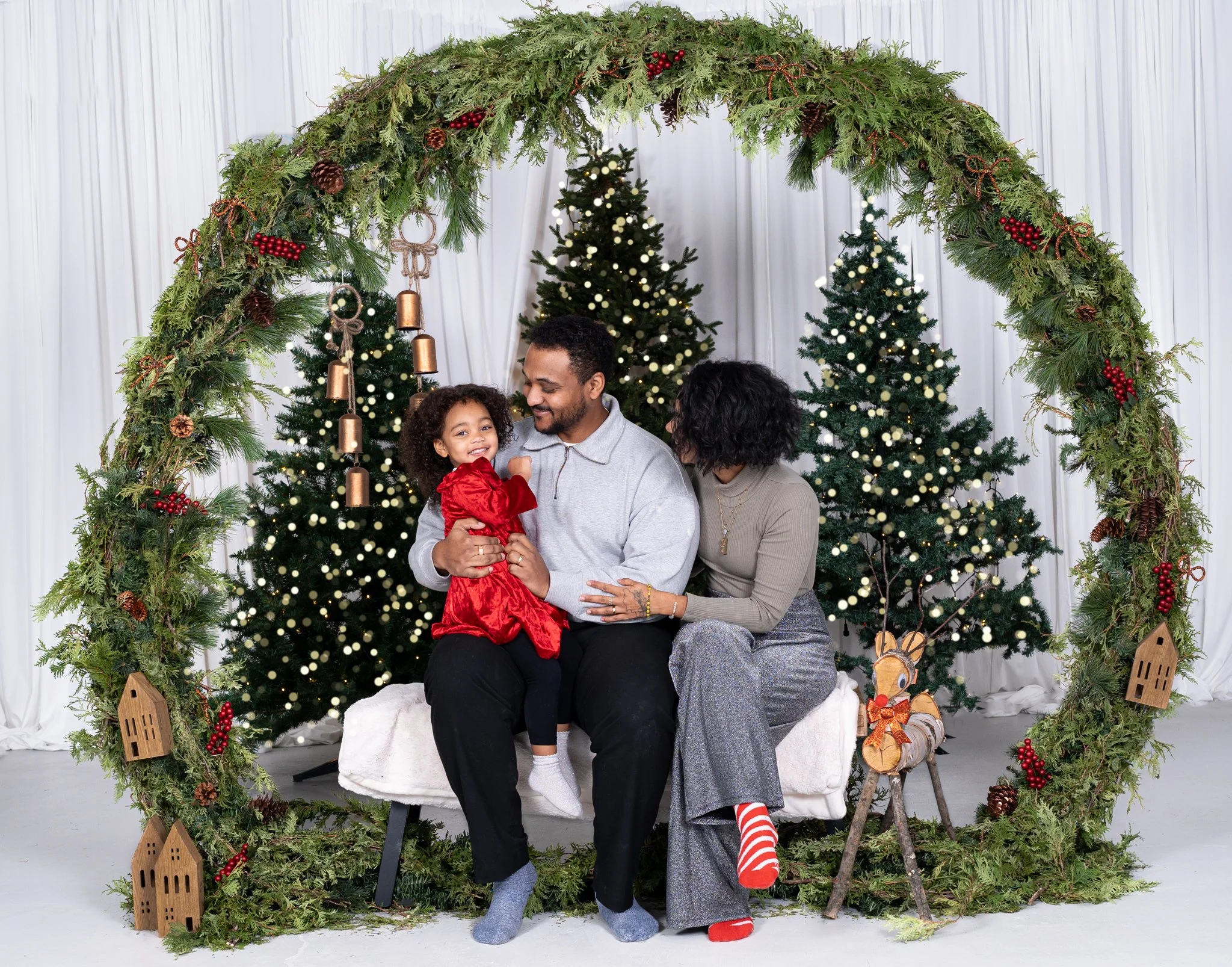 HolidayWreath2025-7.jpeg