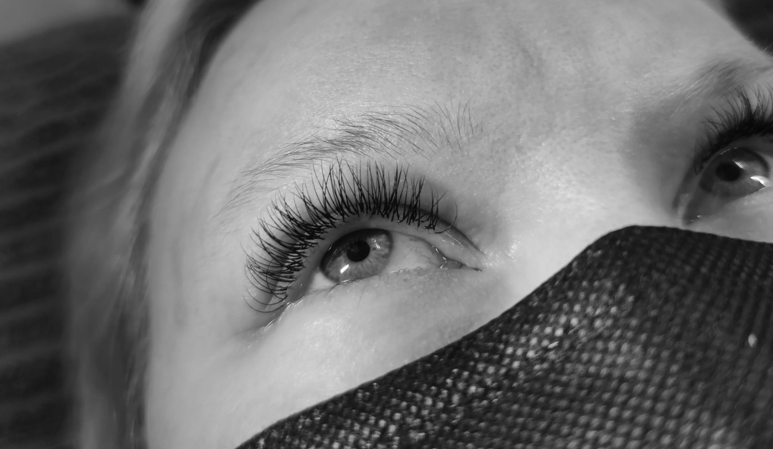 Klassiset ripsienpidennykset Kuopiossa