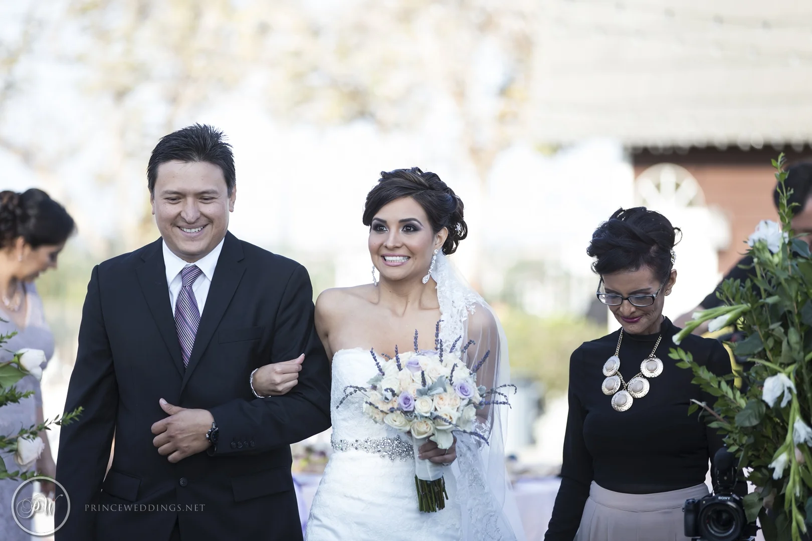 NewlandBarnWeddingPhoto_EdithDonald077.jpg