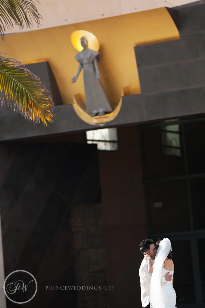 CathedralOfOurLadyOfAngelsWeddingPhotoJovinaChristian100.jpg