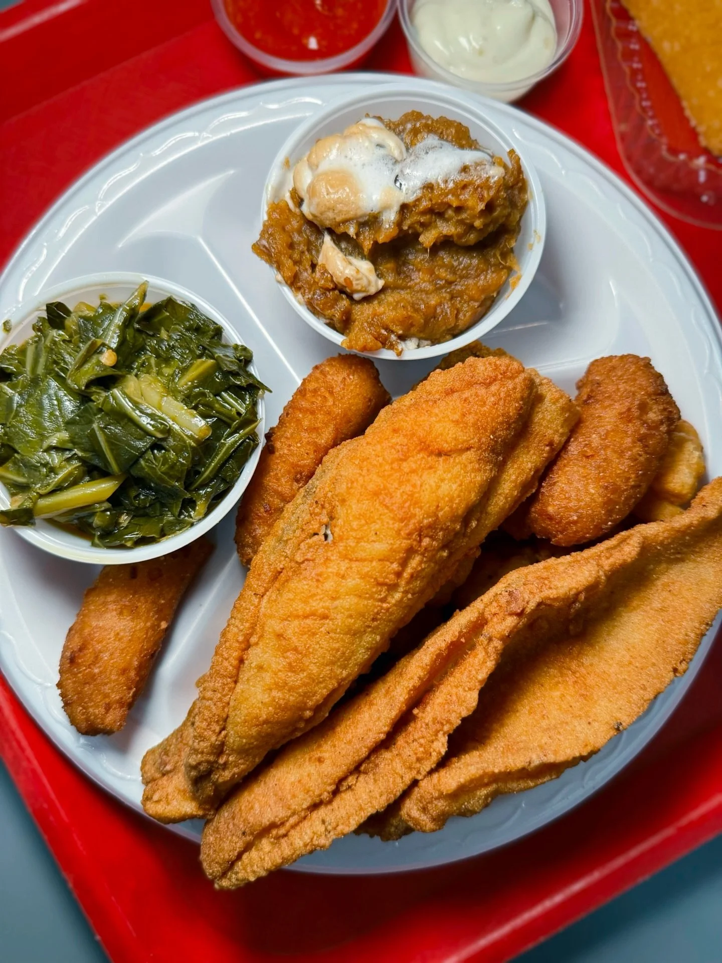 Our sides are just as legendary as the seafood. 🐟🔥
So we&rsquo;ve gotta know&hellip; what&rsquo;s your go-to combo?! Drop your perfect plate below. 👇