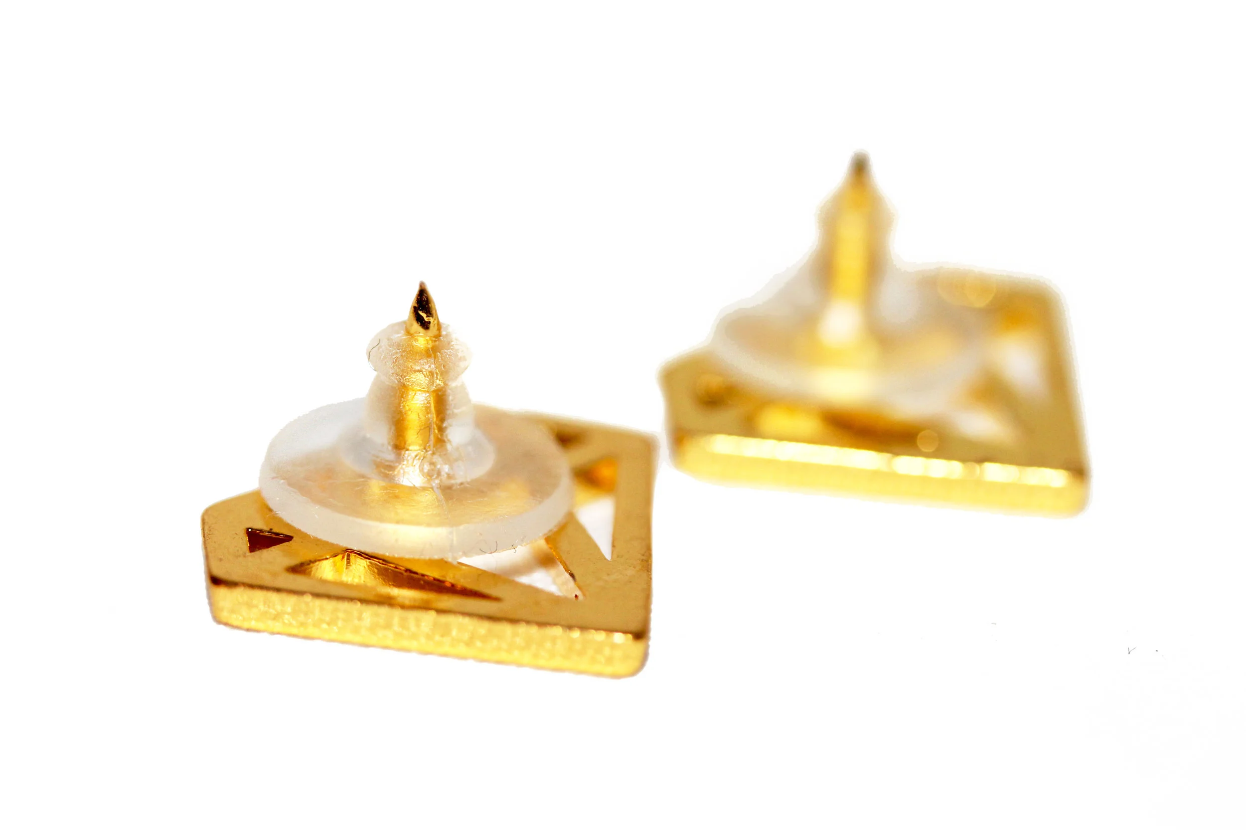Gold Diamond Pin 3.jpg