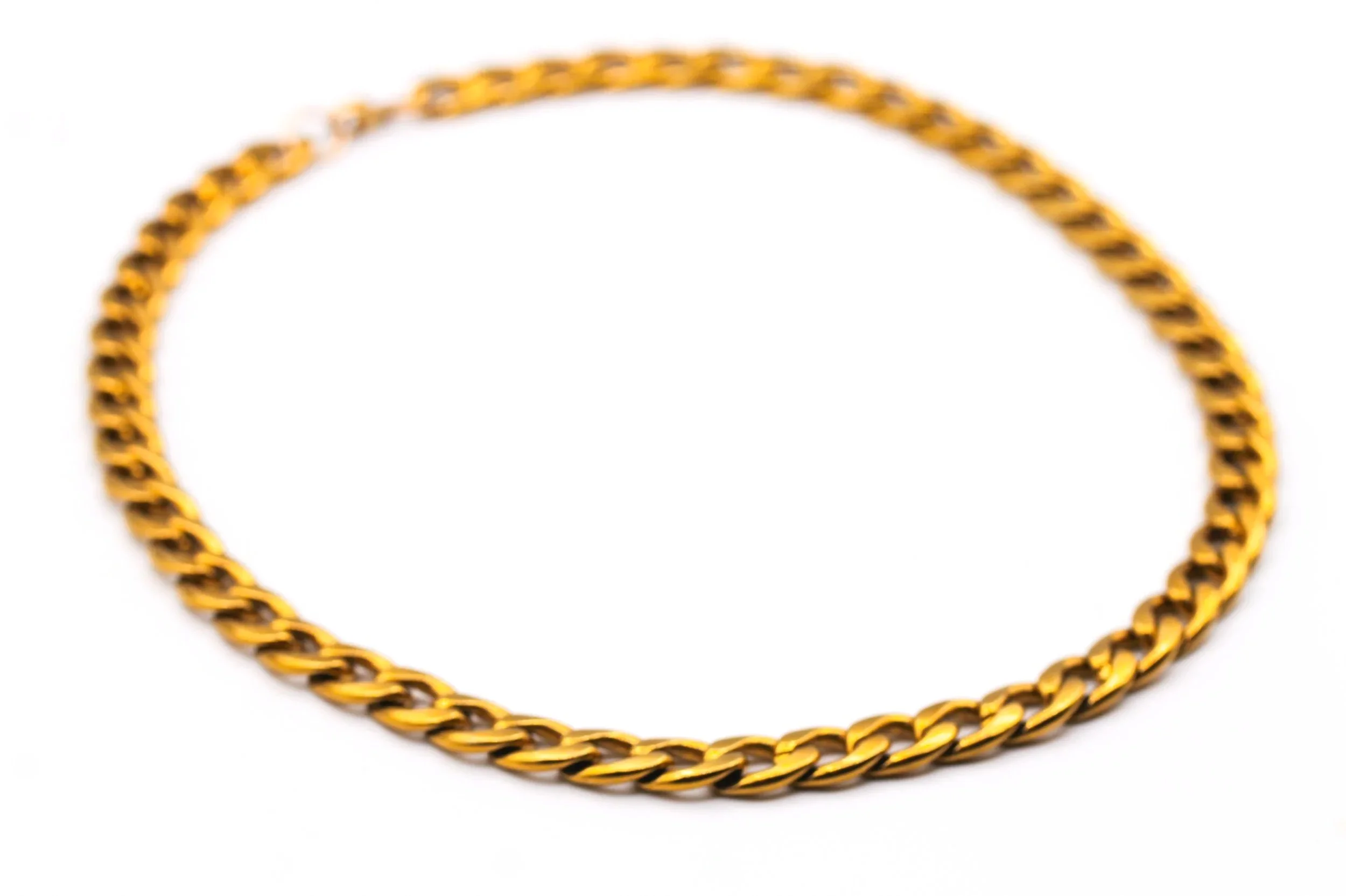 CUBAN LINK CHAIN