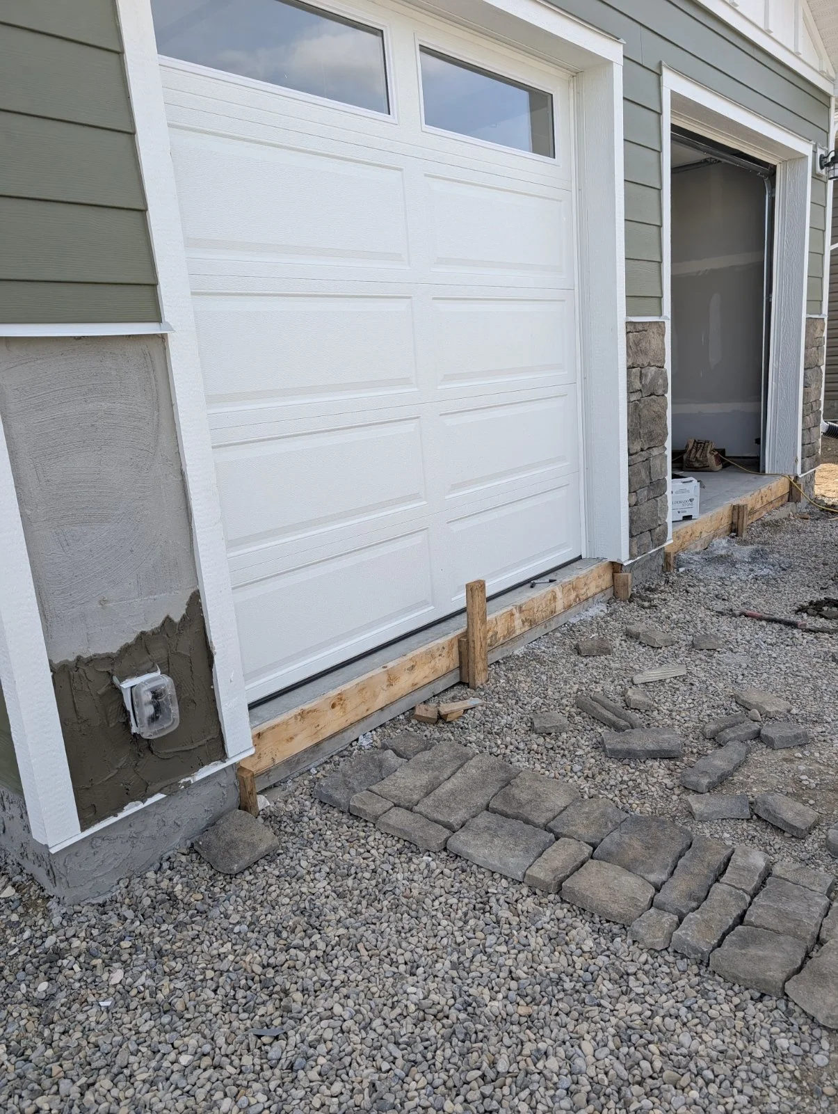 laying stone calgary.jpg