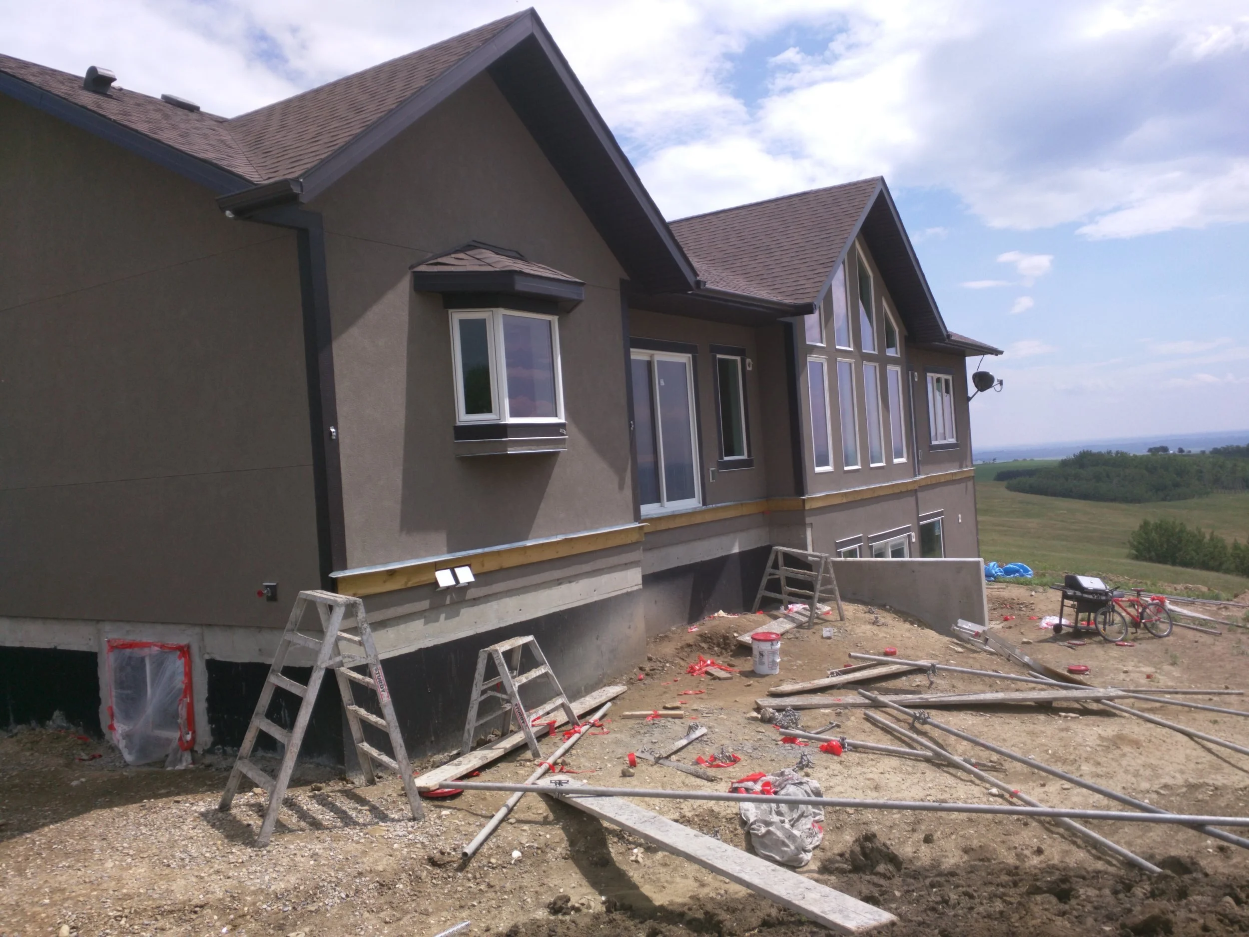 sand and cement stucco long view alberta
