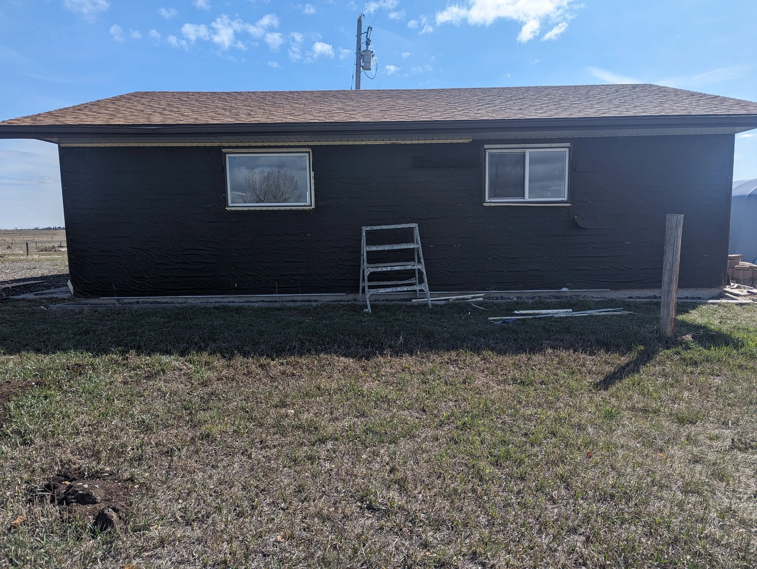 new garage build in Langdon ab stucco finish