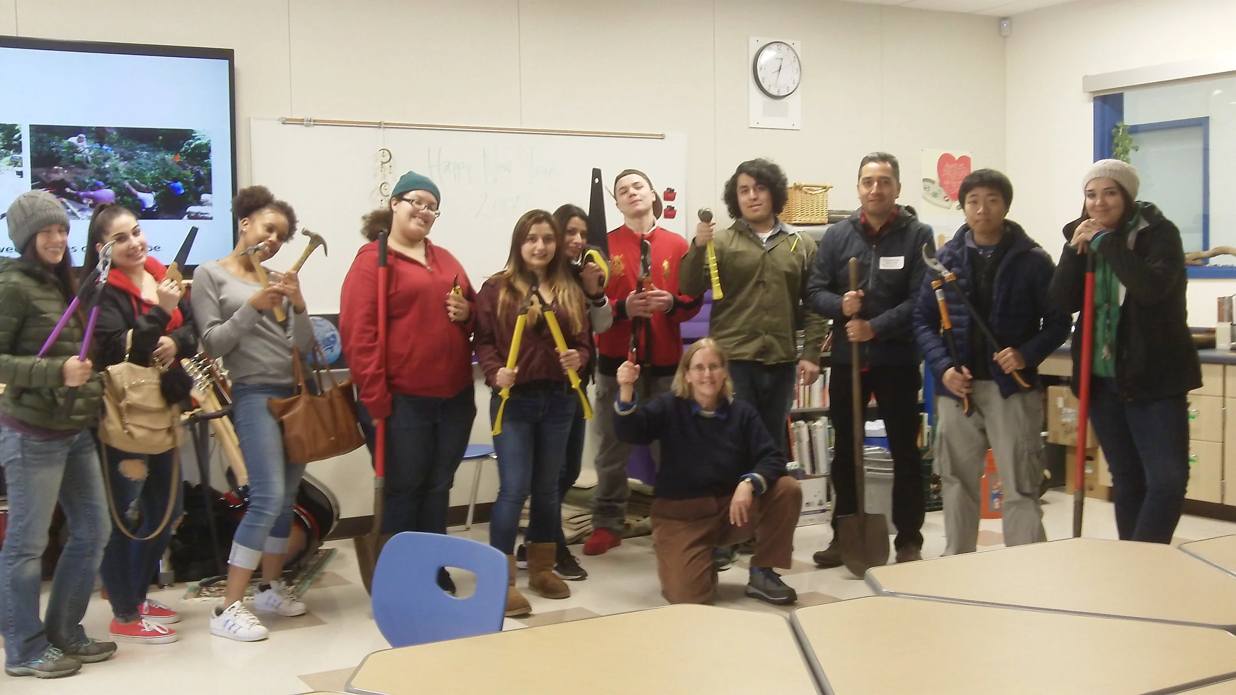 Classroom stream restoration workshop for Martinez high school. Made possible by the Schwemm Family Foundation.