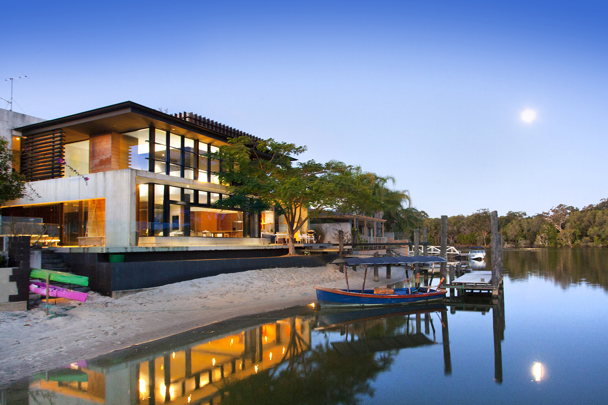 The house eventually became a home for three boys to grow up in and the relationship to the jetty on the river meant that one found and never lost a passion for fishing. While close to town this home always felt that it was in the middle of an unbui