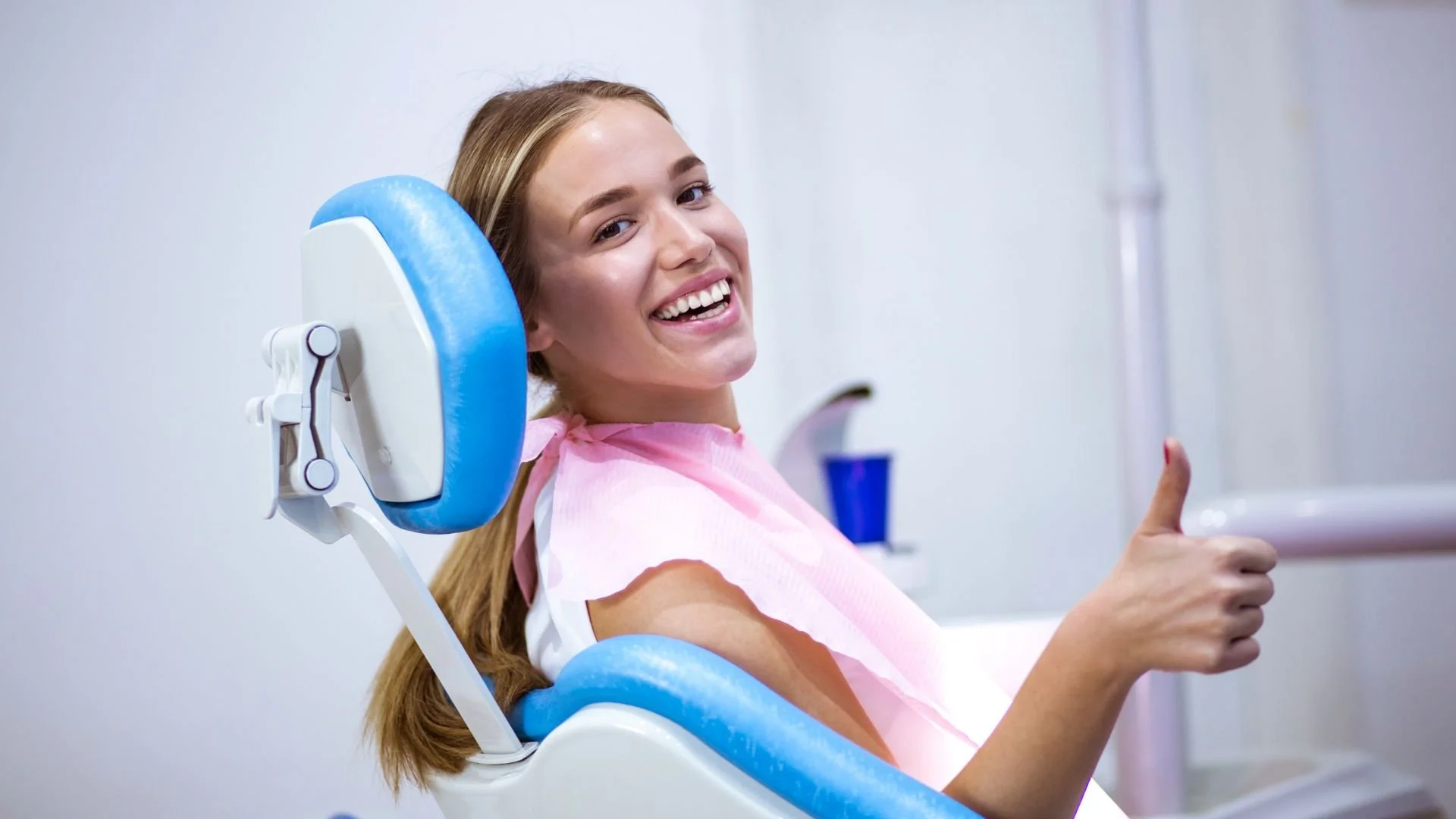 Stop Searching Dentist Near Me! We're Taking on New NHS Patients In All 3 Locations!!