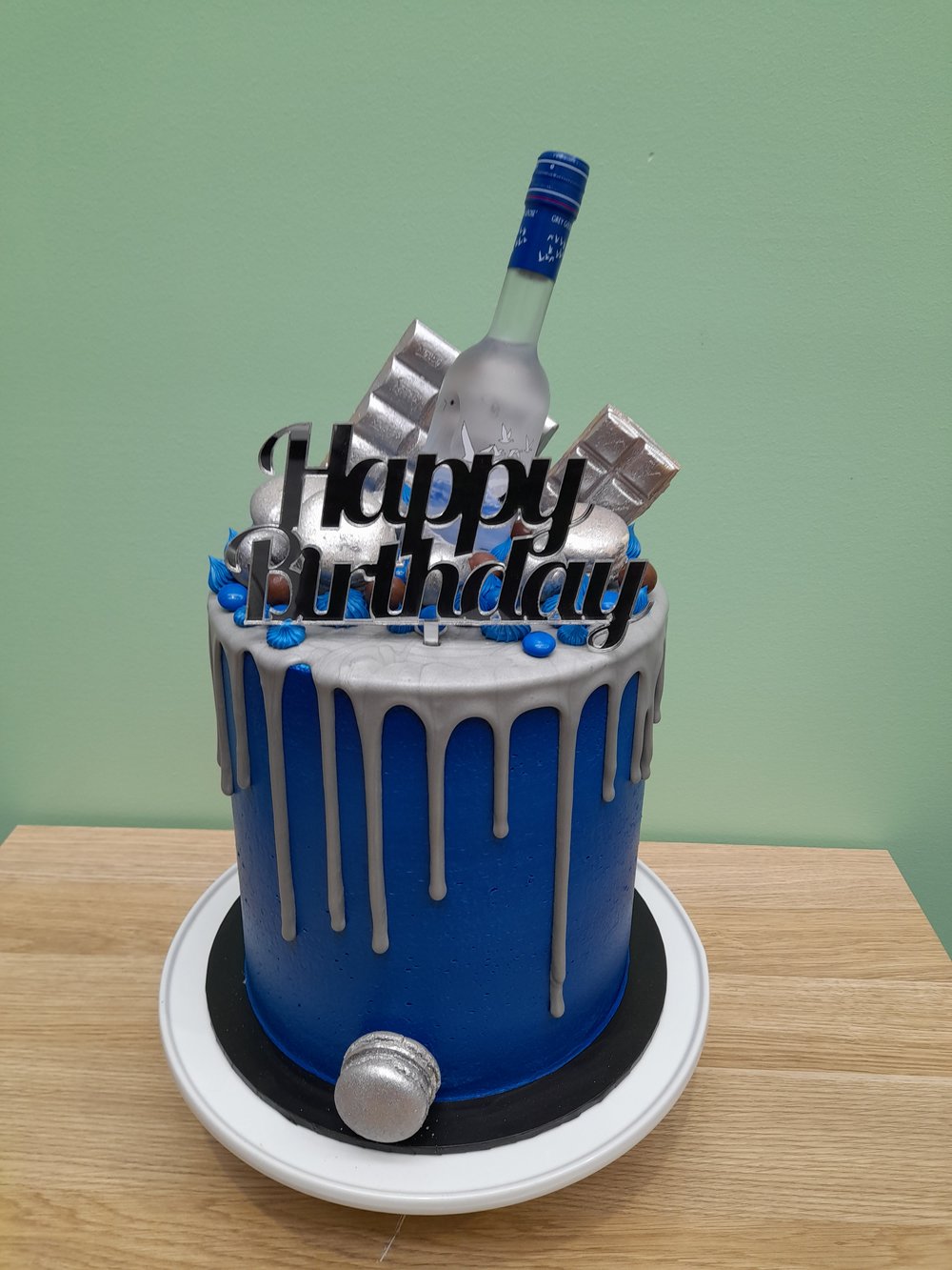 Cheers to 21 How to Make the Ultimate Birthday Cake with Alcohol