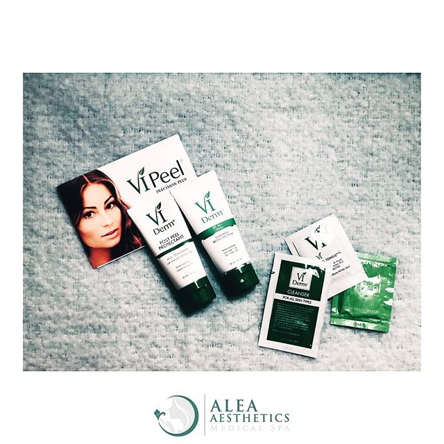 It&rsquo;s chemical peels season @alea_medspa 💆&zwj;♀️one of our favorite medical-grade peels is #vipeel. Learn more about getting that gorgeous glow at aleamedspa.com or DM us 💕
.
.
#happypeeling #vipeel #aleamedspa #chemicalpeel #glow #glowup #ny