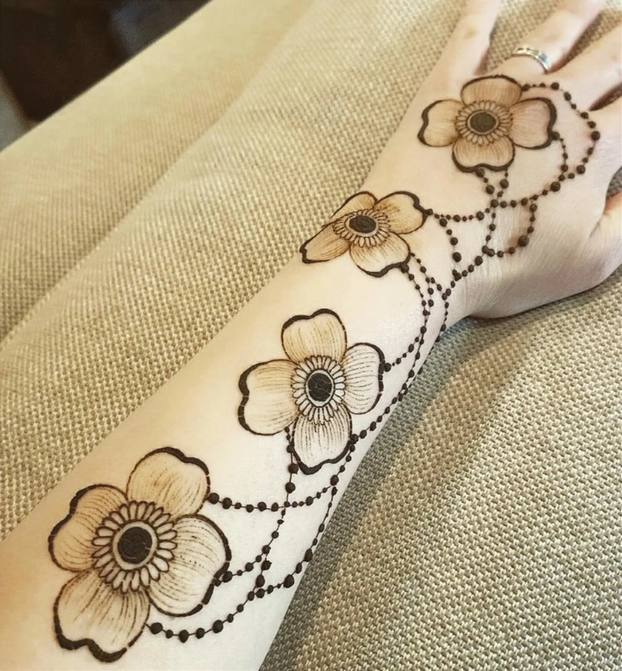 Emi Lam henna.JPG