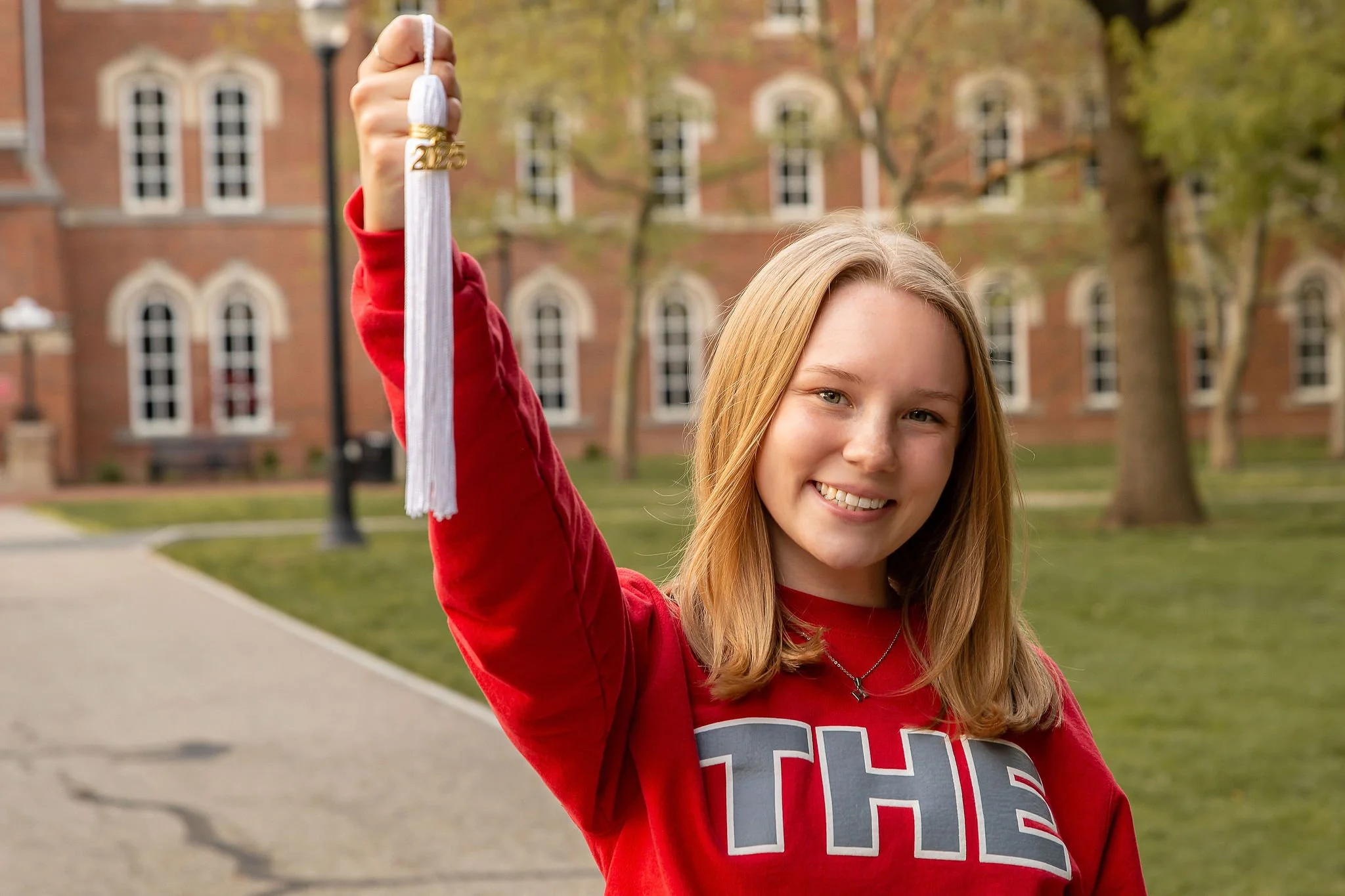 Hannah_Grad_A72_April30,2025_KelliPorterCreative_OhioState.jpg