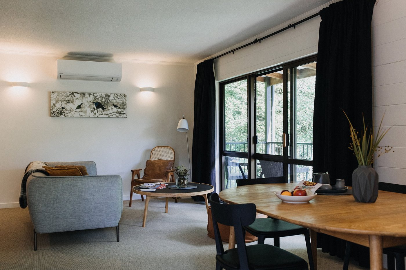 Preno_TreetopCanopy_Living&DiningLounge_4of5.jpg