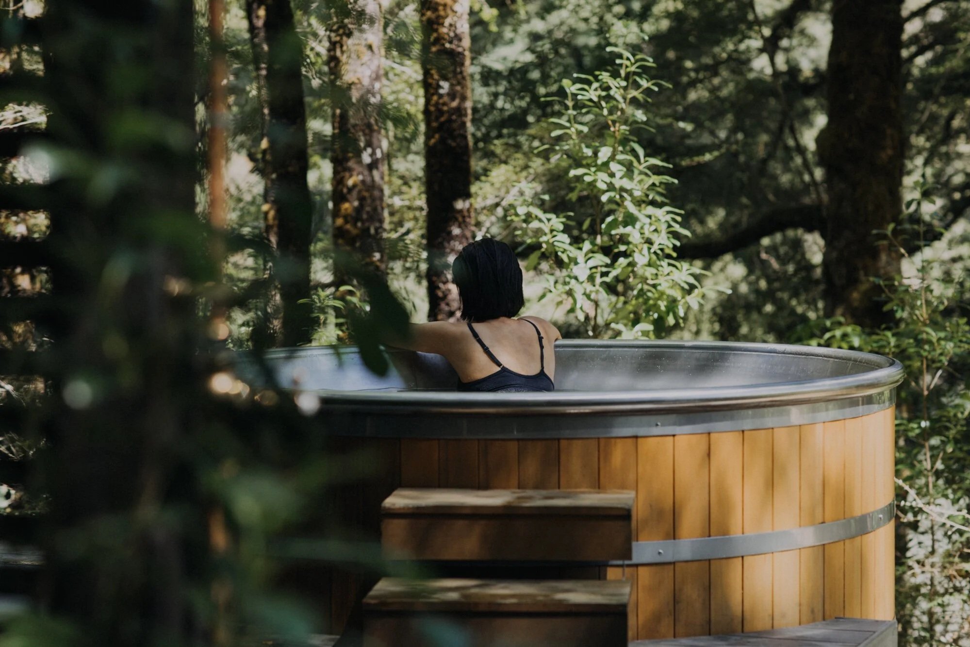 Maruia River Retreat NZ Hot tub spa