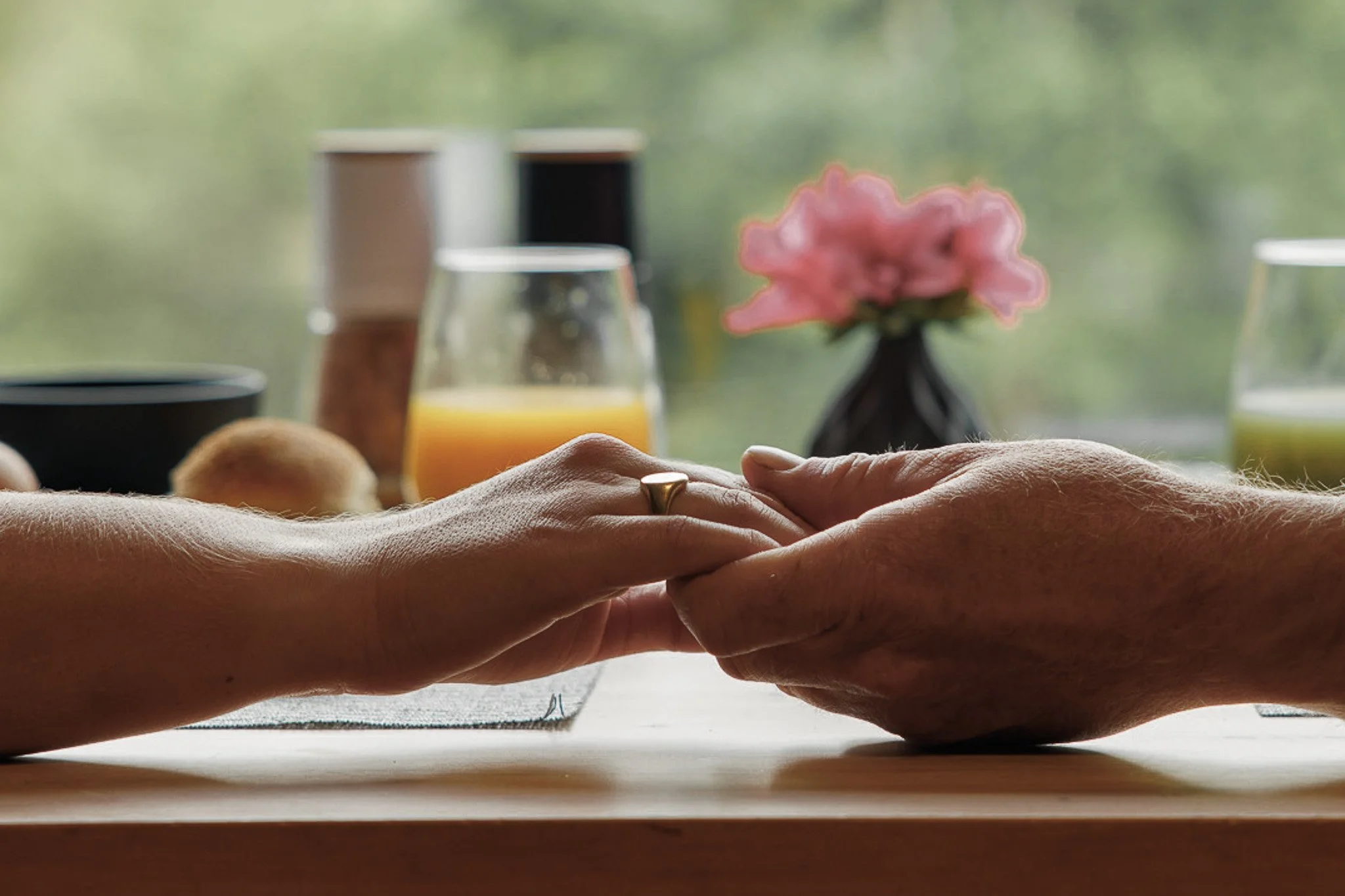 Romantic Honeymoon Destination Maruia River Retreat NZ