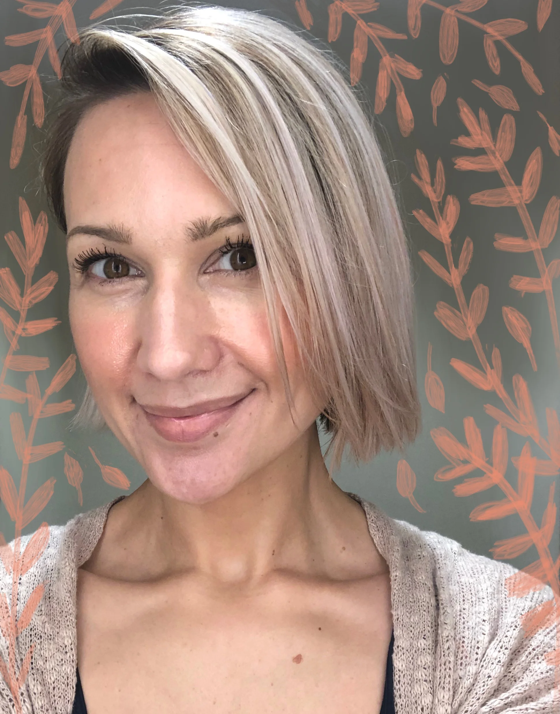 Erica_Root_Bio_Photo.jpg