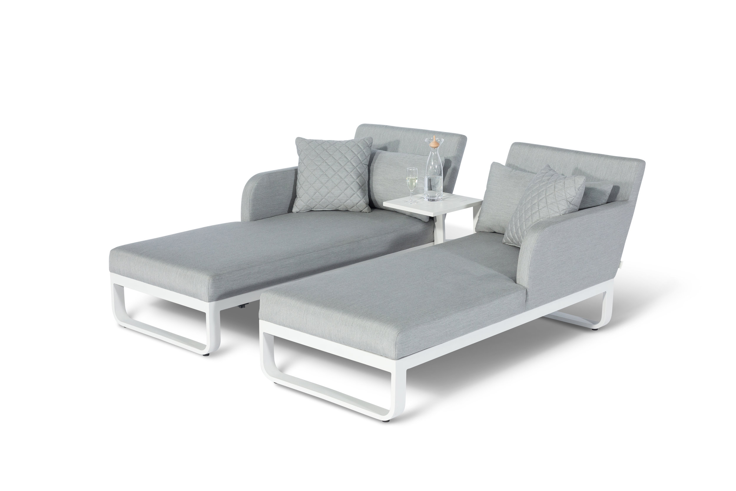 Unity Sunlounger (With Side Table)