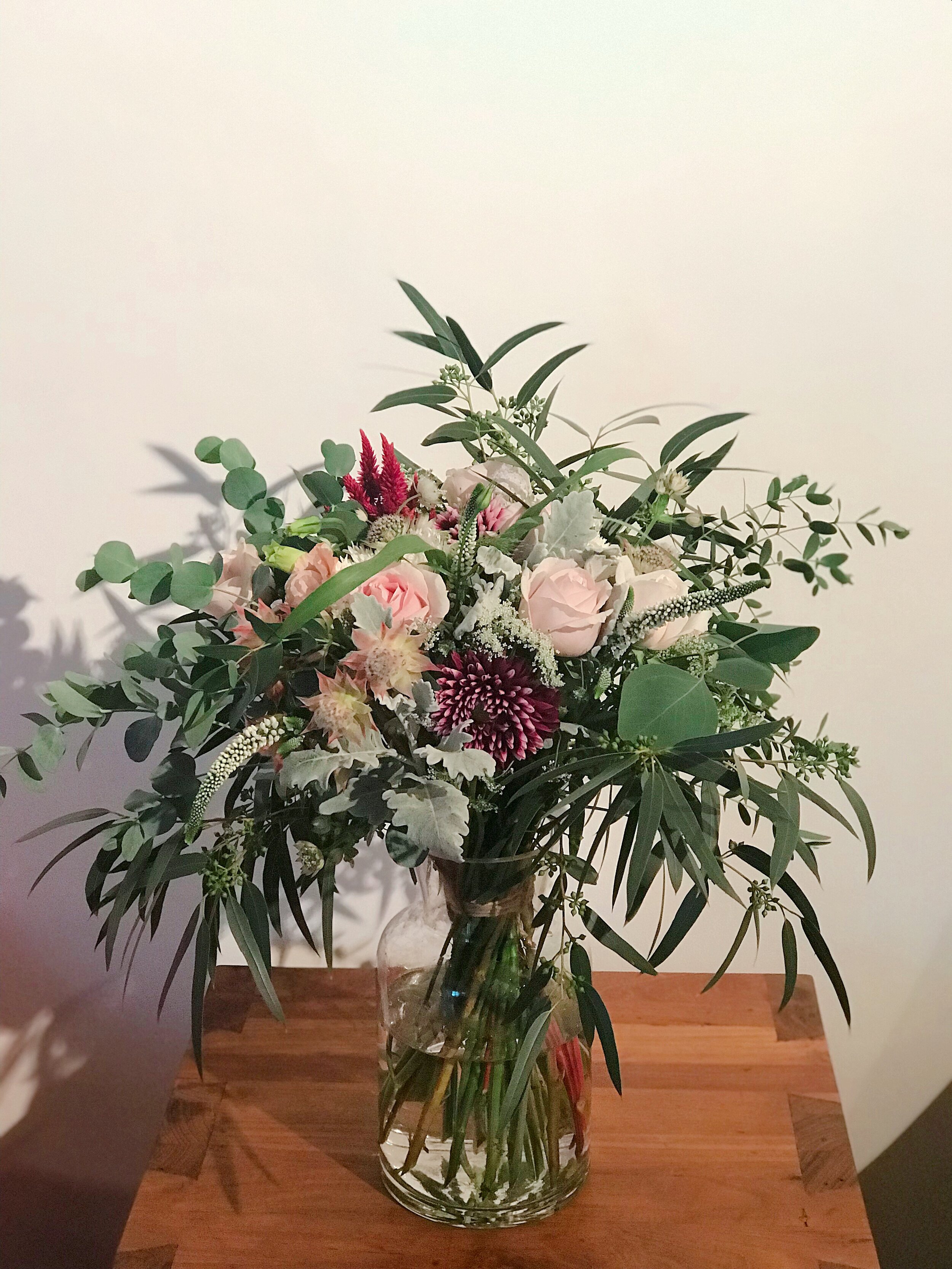 Vase Flower Subscription (Regular size Bouquet)