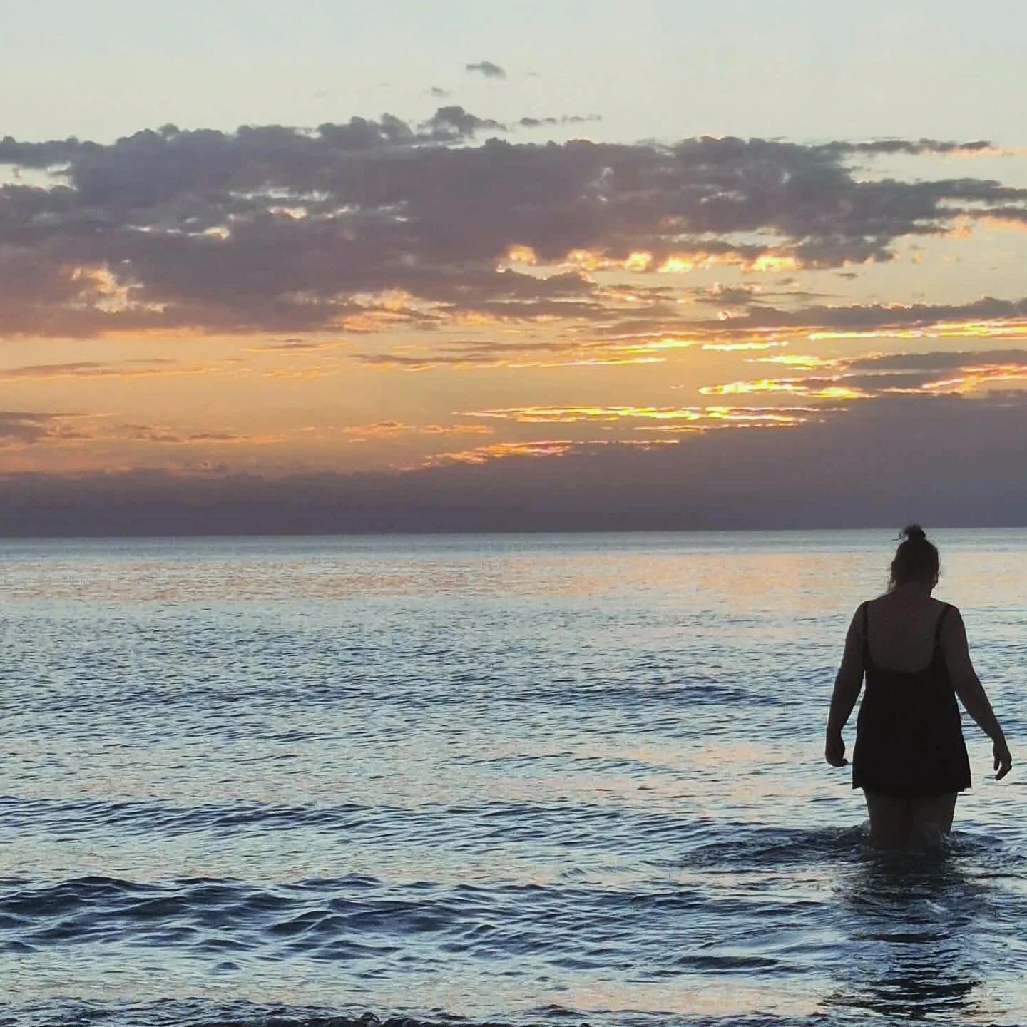 Evening beach times at the end of (my) holiday staycation 📷 @karlockelford