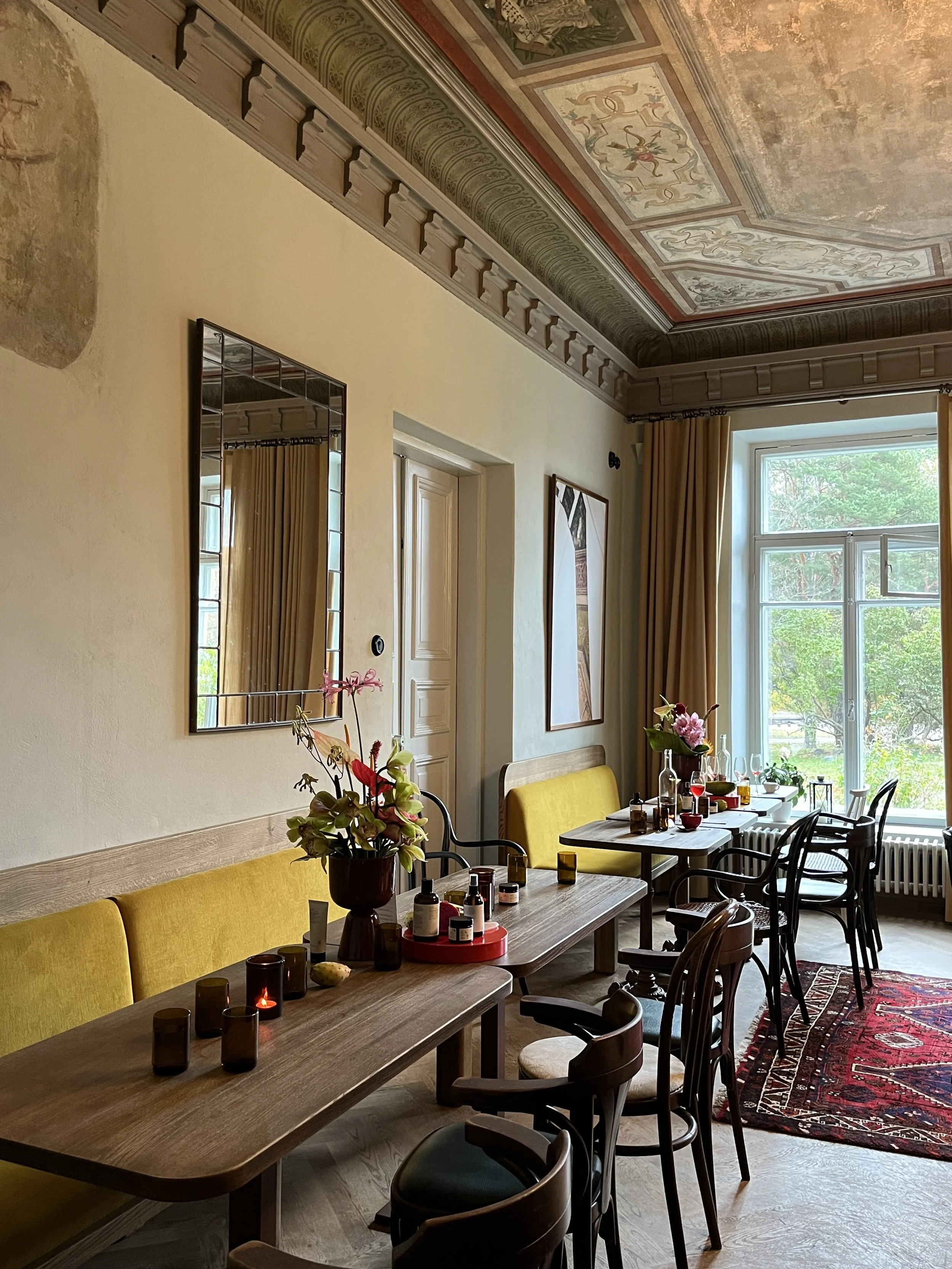 Evolve Organic Beauty